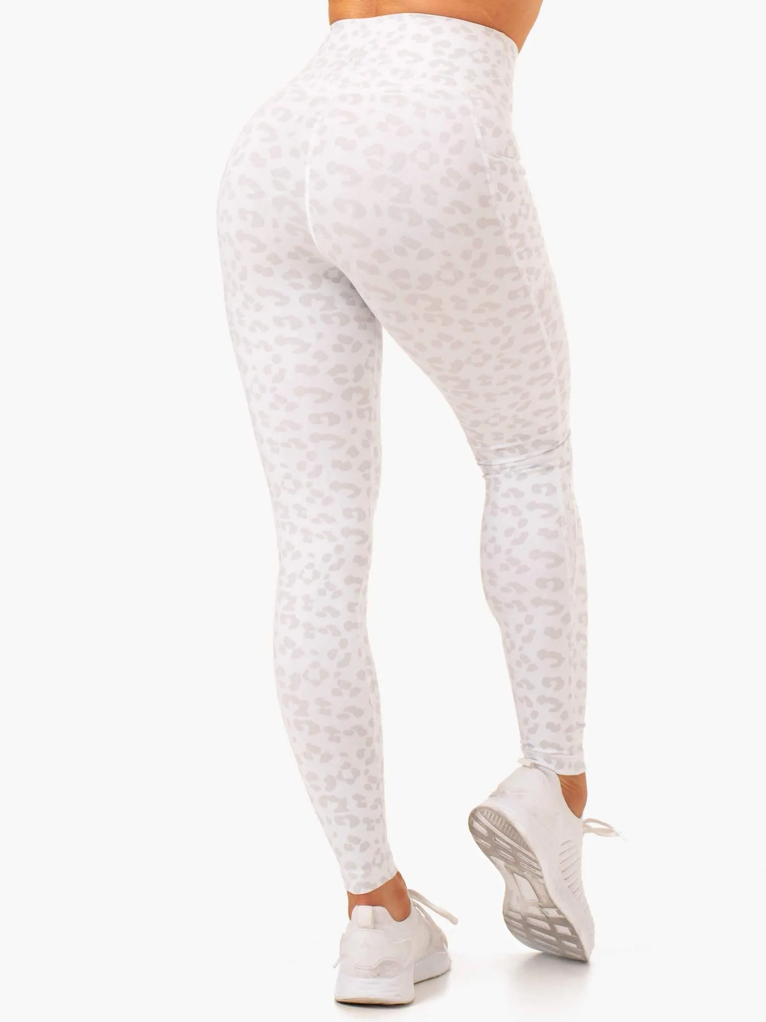 Beginner Level High Waist Ultra High Waisted Pocket Leggings - Snow Leopard