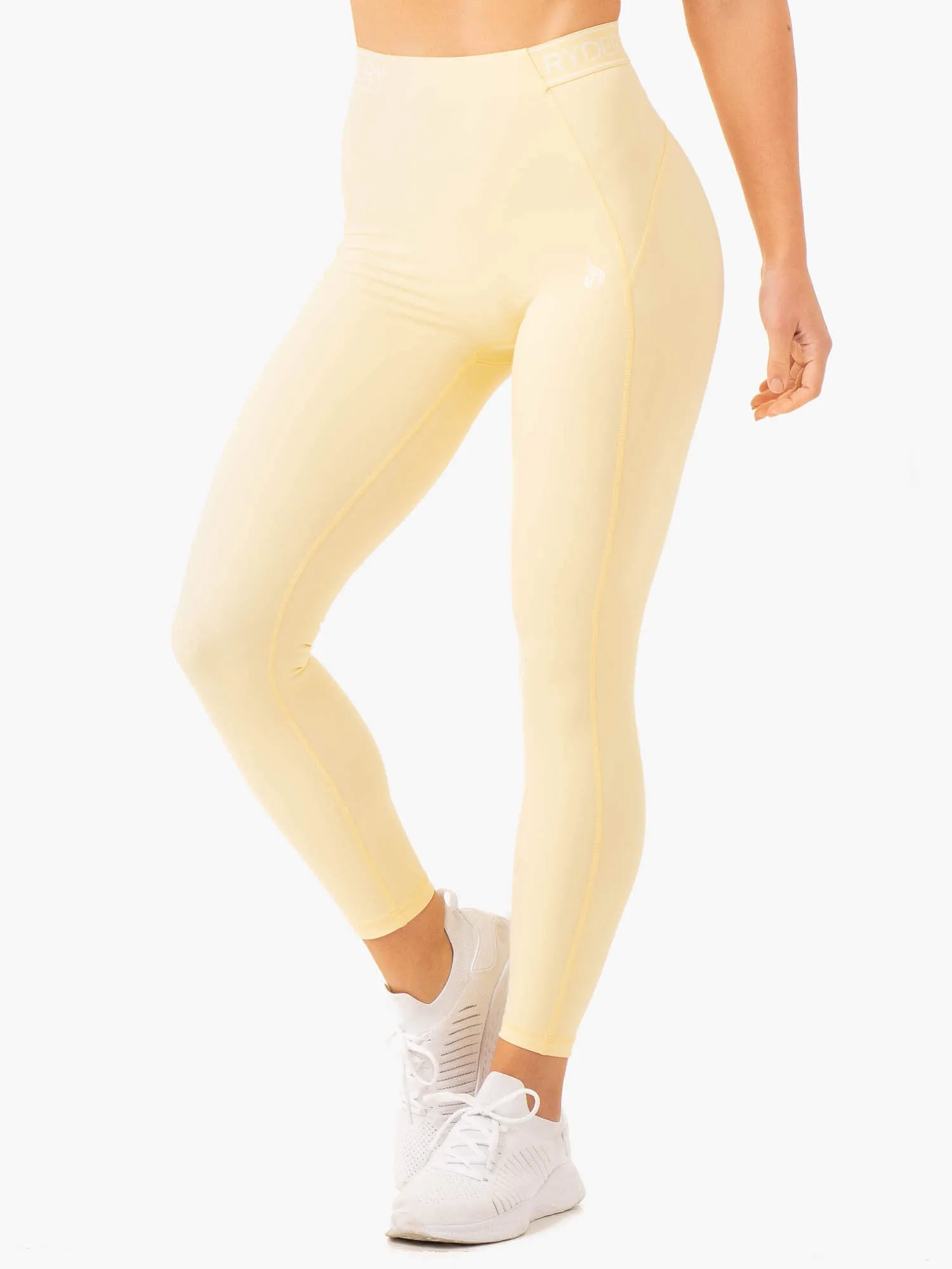 Level Up High Waisted Scrunch Leggings - Butter yoga session