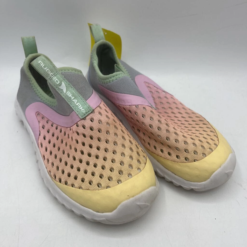 Elastic Ankle Support Abrasion Proof Stitching Size 10: Rugged Sharks Yellow/Green/Orange Slip-On Water Shoes