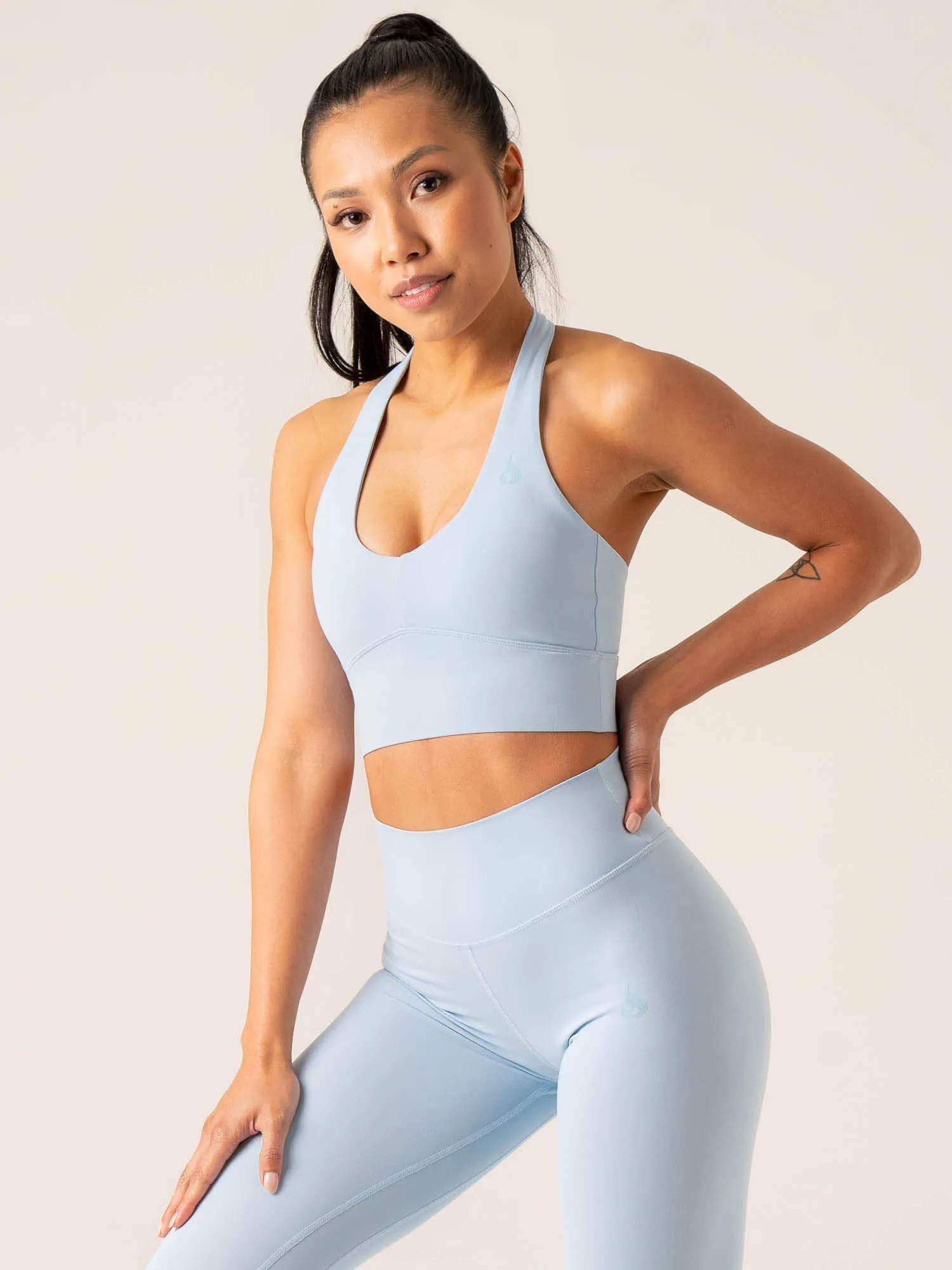 Decorative seams Seam-Free Feel NKD Arch Halter Sports Bra - Baby Blue