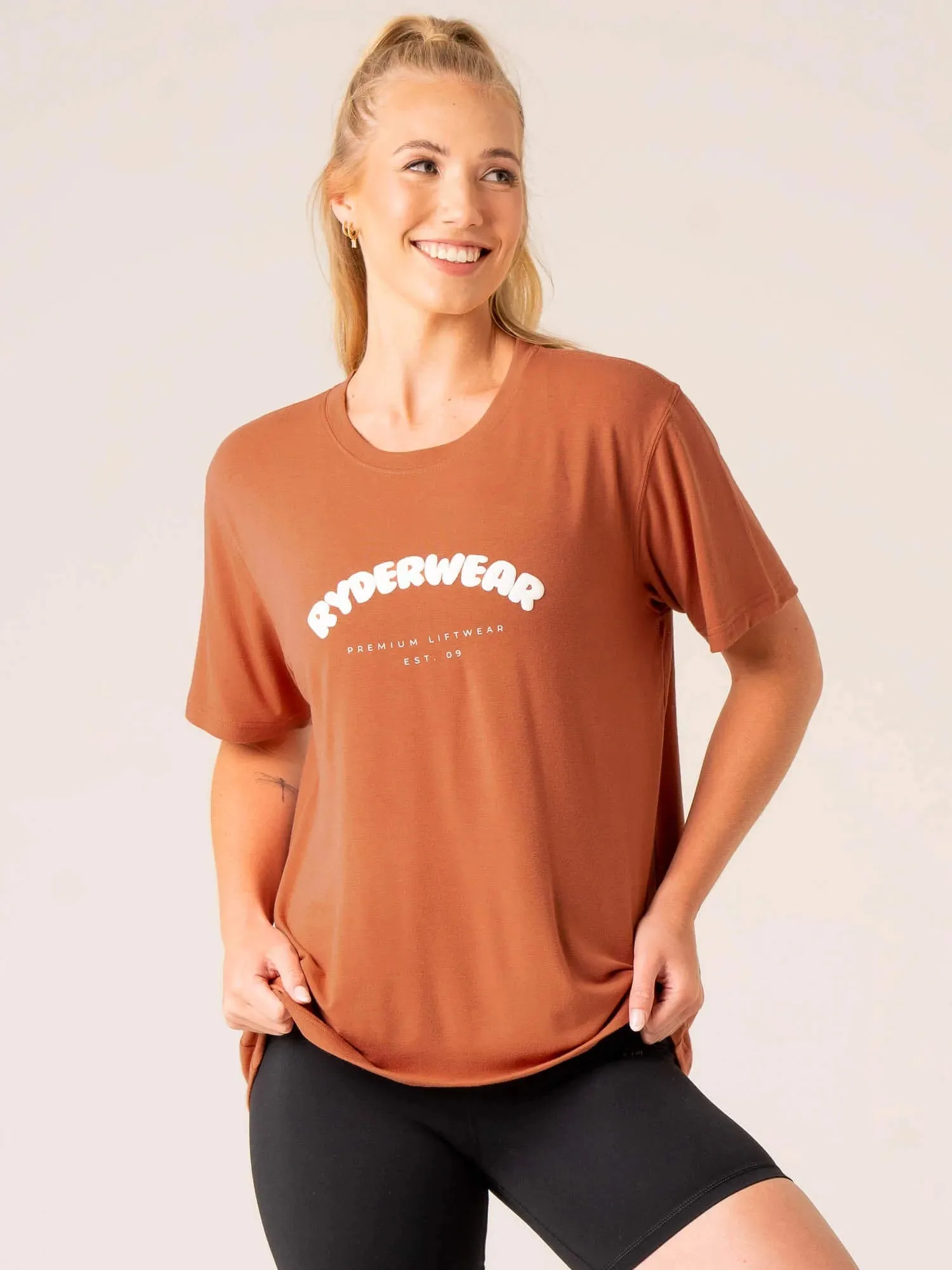 Off Side Longline T-Shirt - Mocha Sleep Seasonal Must-Have