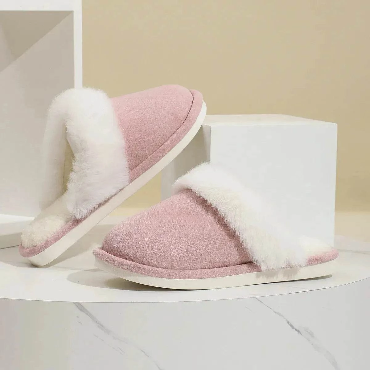 Winter Warm Plush Slippers Home Indoor Non-slip Bedroom Floor Soft Fuzzy Slipper For Couple Fashion Solid House Shoes High-Quality Boots Padded