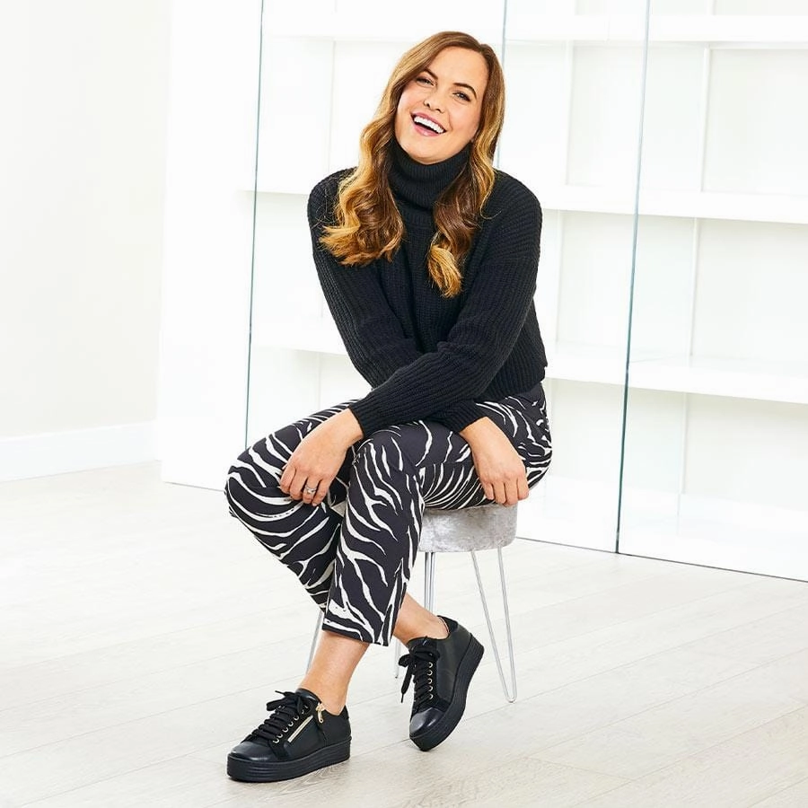 Flexible TPU Shank Harley: Black Leather & Suede