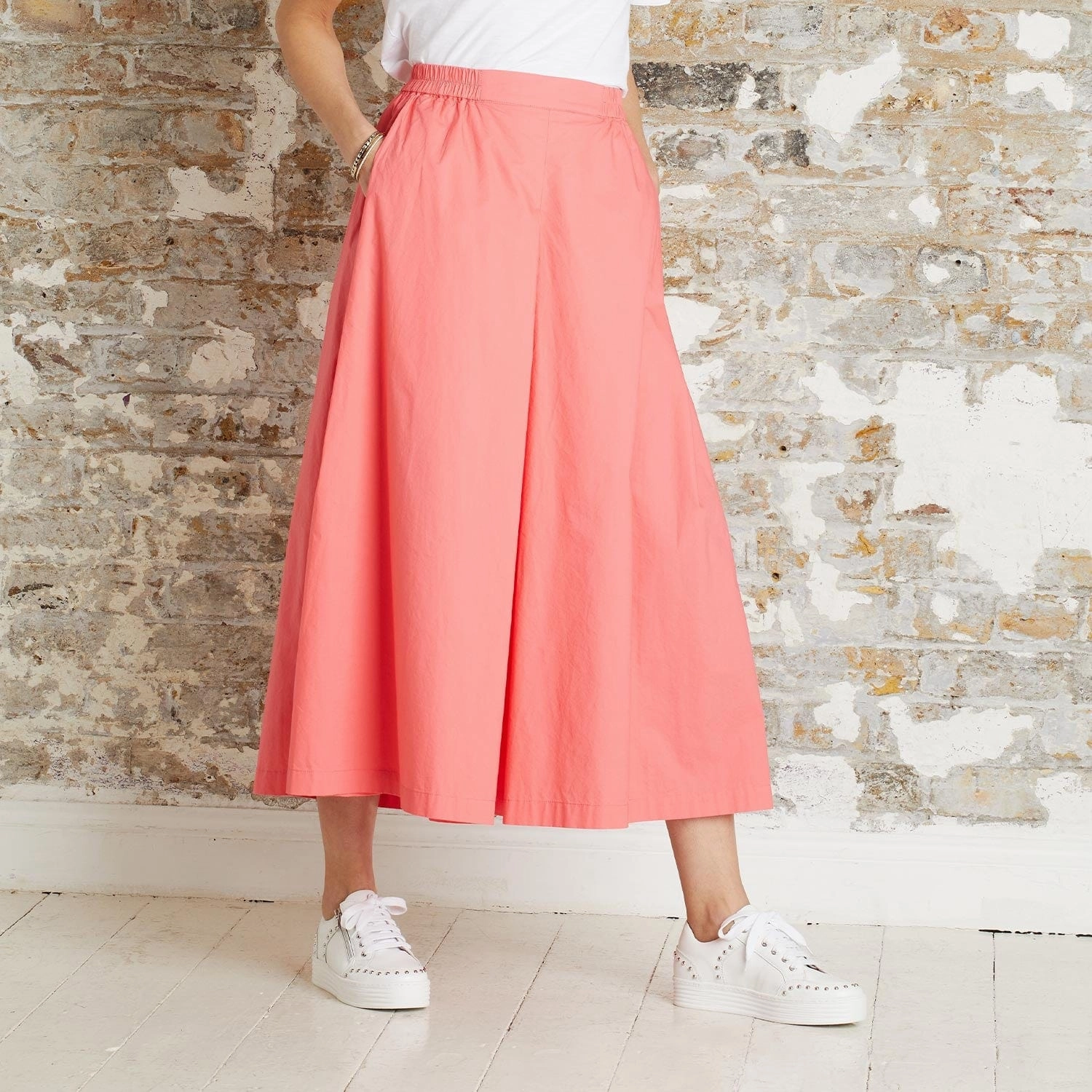 Haven: White Leather Elasticated Lacing Stylish Comfort