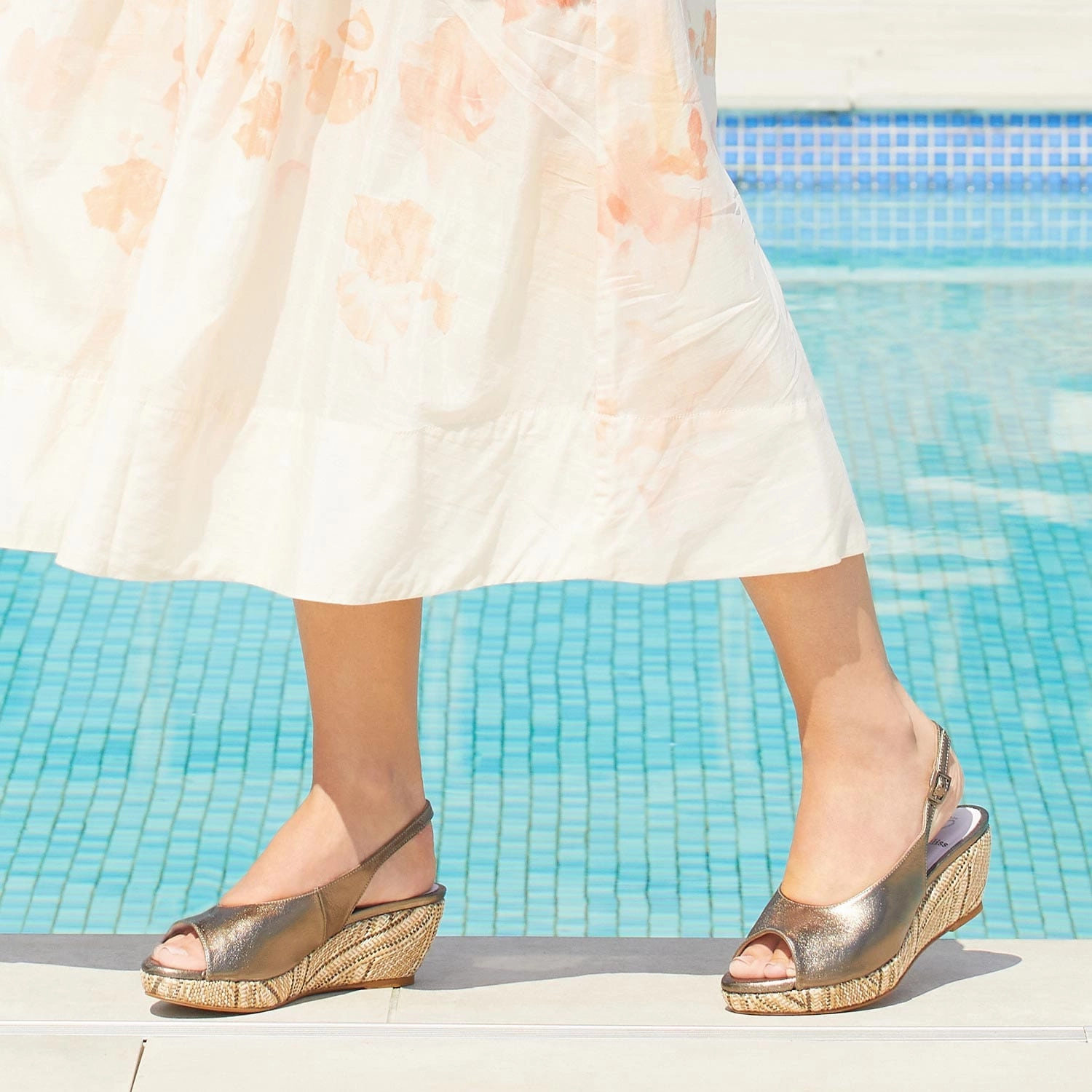 Zoey: Bronze Leather Neutral Color