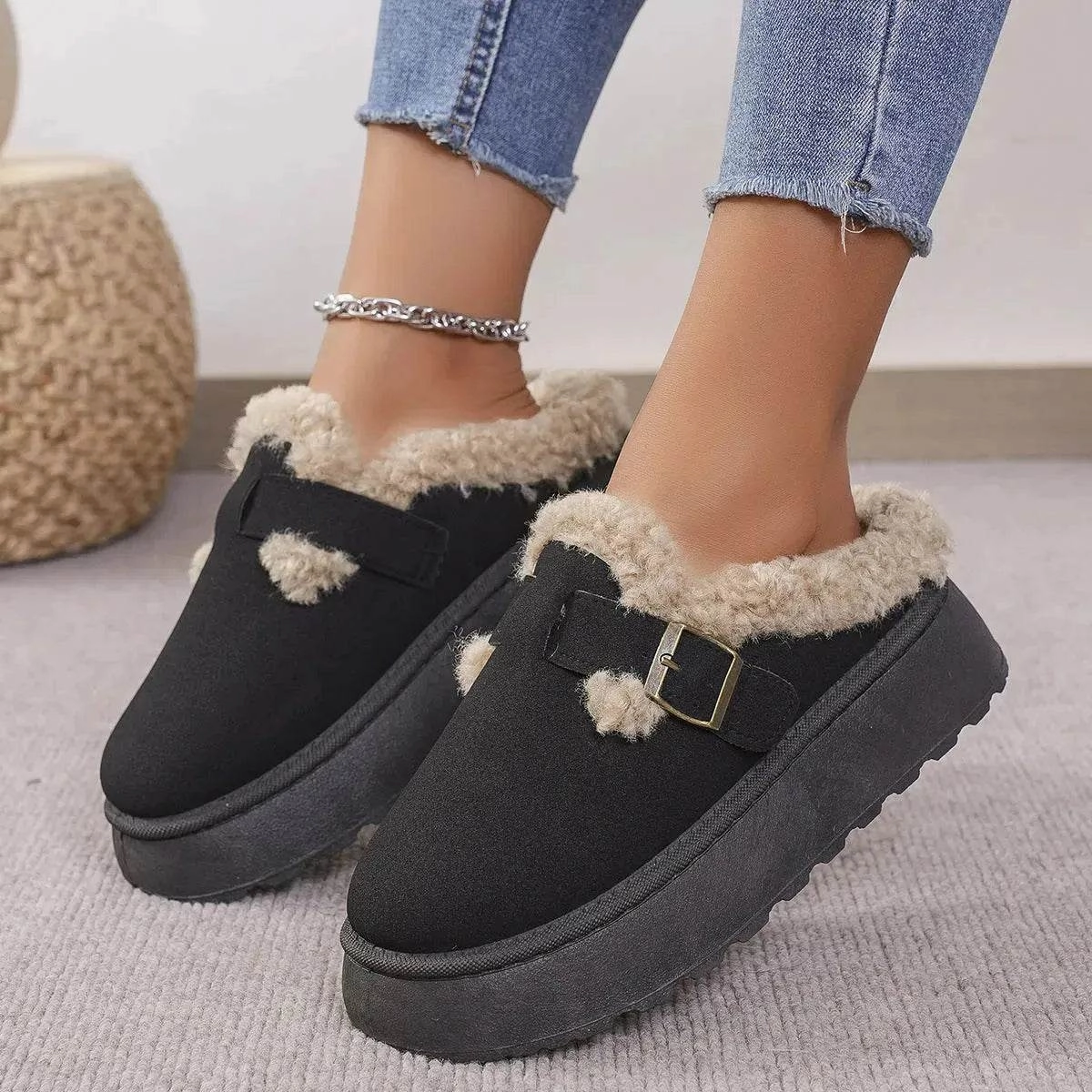 Snow Thermal Fashion Thick-soled Plush Buckle Cotton Home platform Winter Slippers Indoor And Outdoor Casual Warm Women Garden Slipper