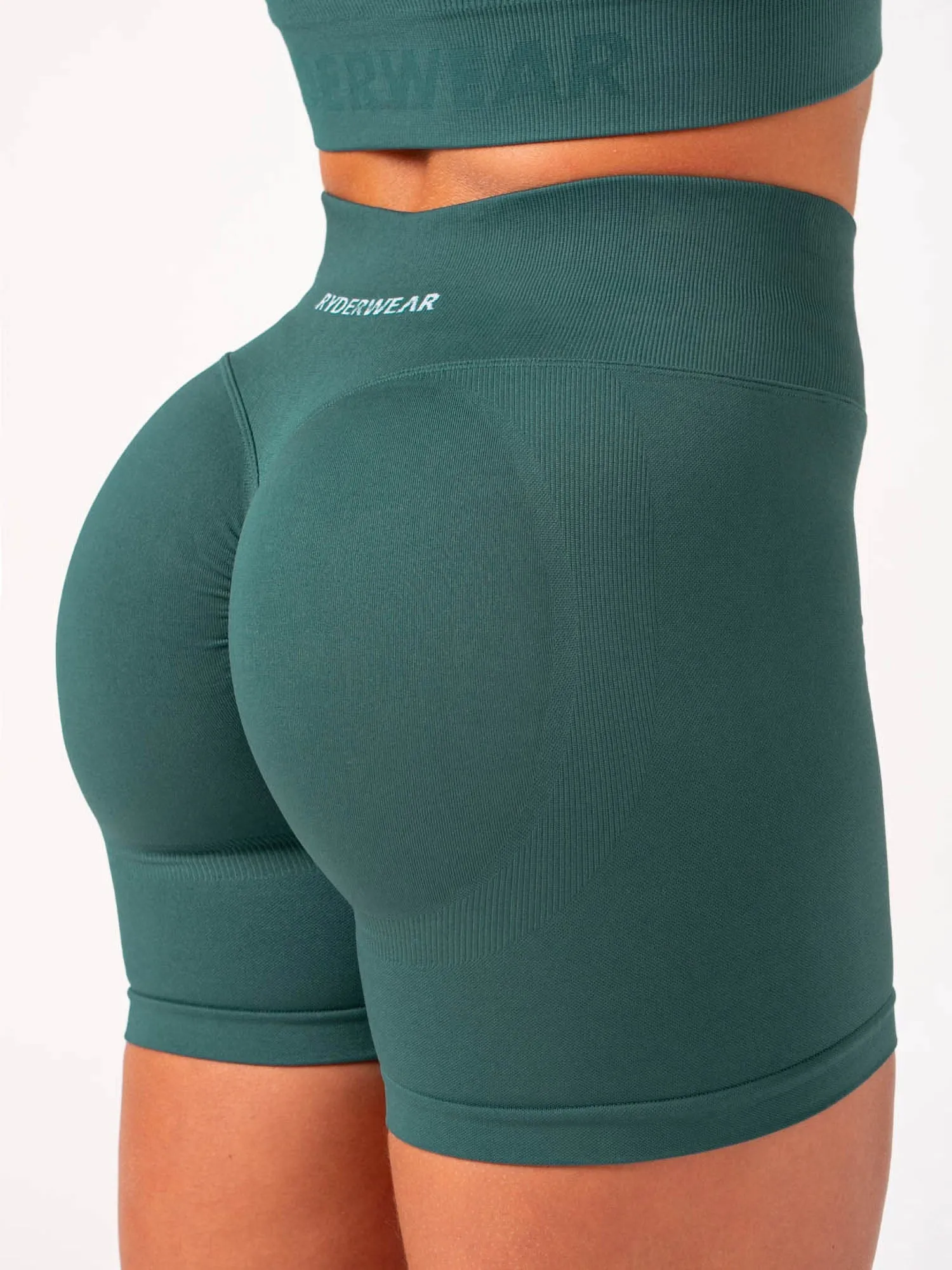 BrushedInnerLining Lift Scrunch Shorts - Petrol