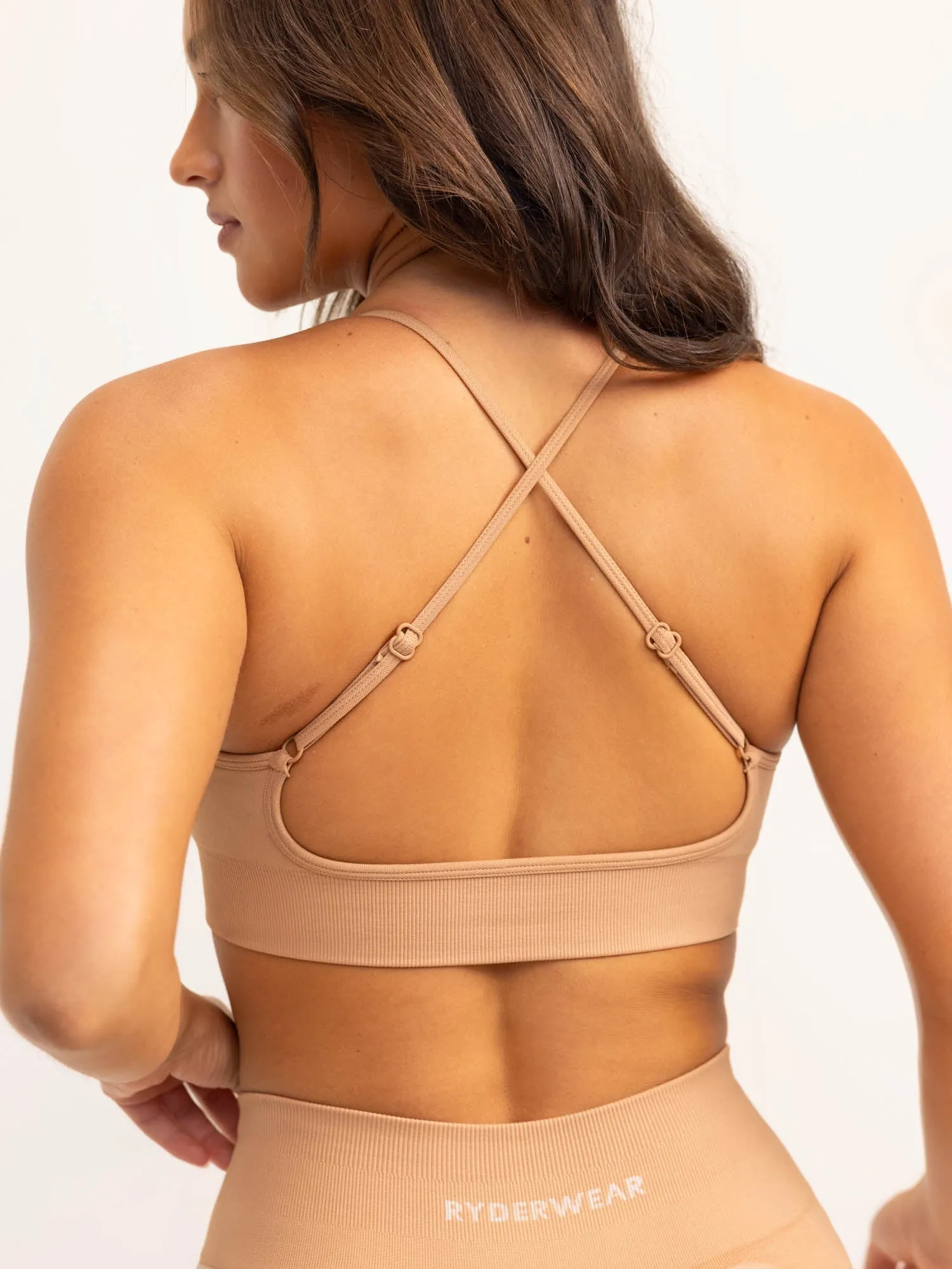 Lift 2.0 Seamless Sports Bra - Tan Soft Jersey Spaghetti straps