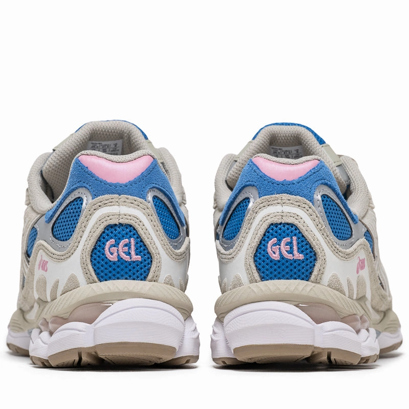 Shock   Absorbing ground grip Asics Gel-NYC - Polar Night/Cream