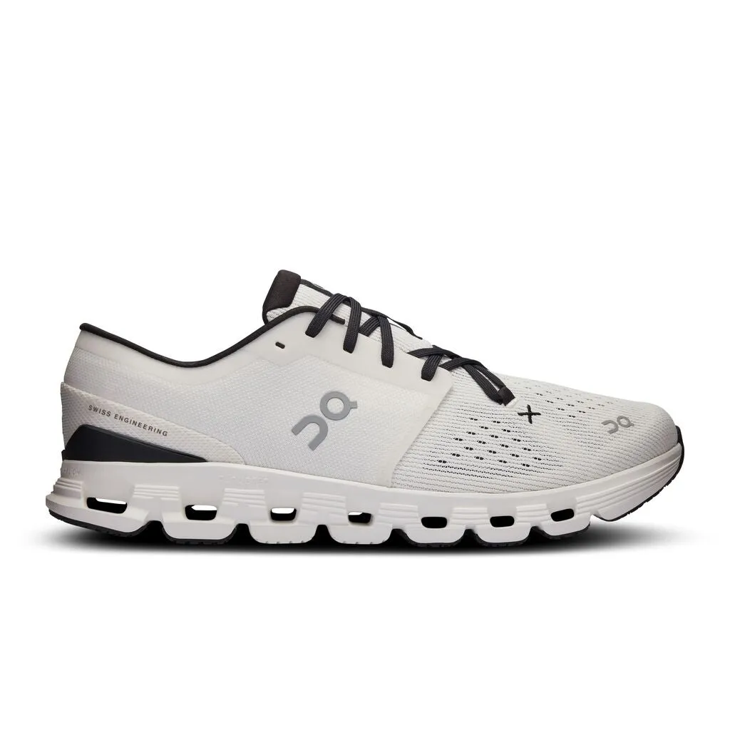 Men's Cloud X 4 daily run shoes running in a dune area shoes