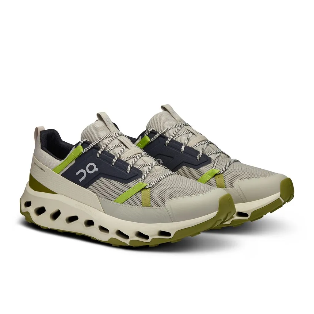 waterproof nylon shoes running on a dirt path Men's Cloudhorizon