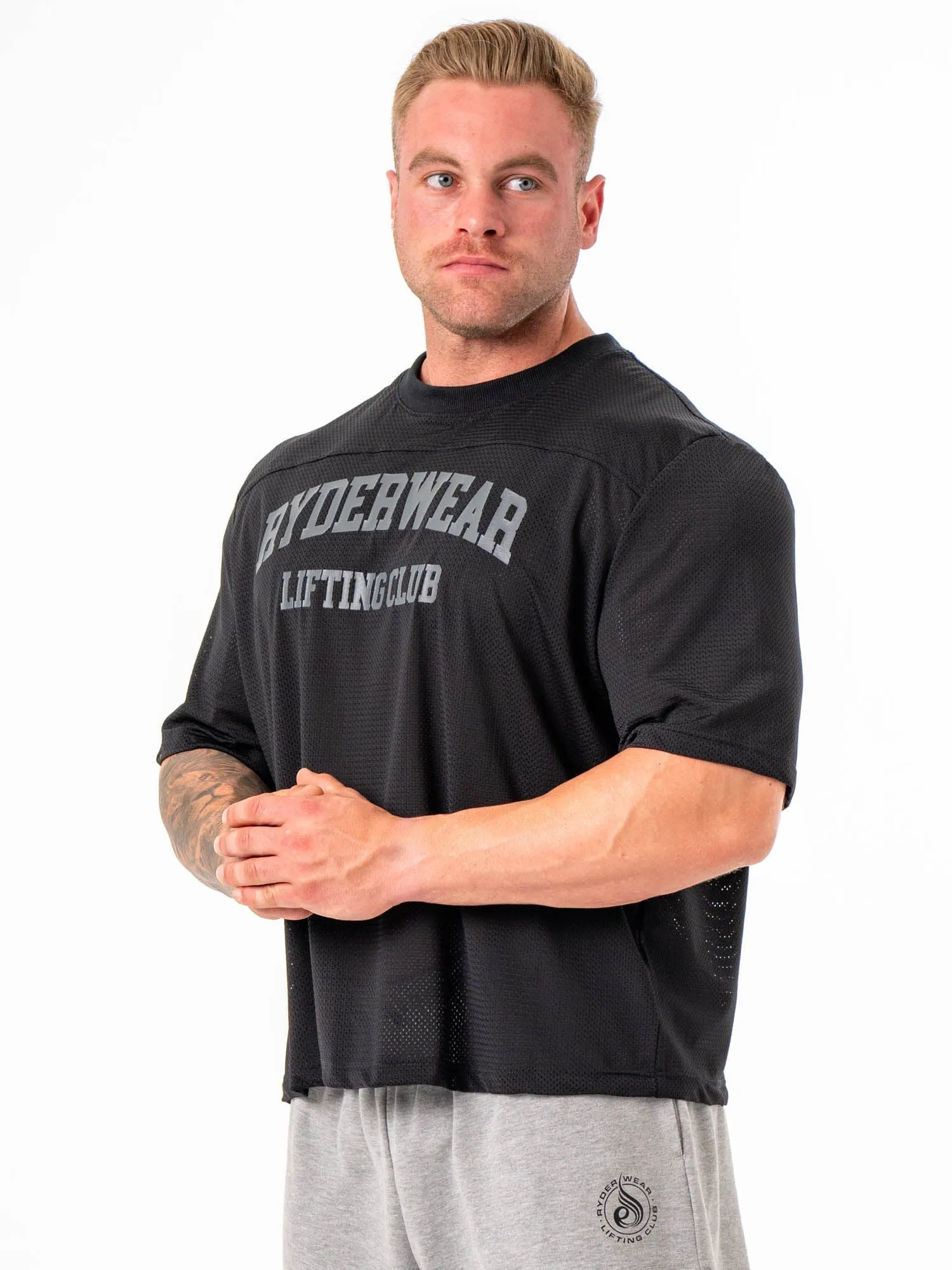 Mesh Flex T-Shirt - Black Seasonal Wear MoistureWickingFabric Minimal Vibe