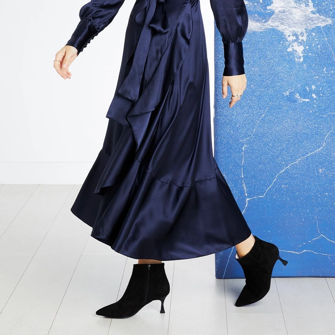 Billie: Black Suede Eco Material Snow Trekker