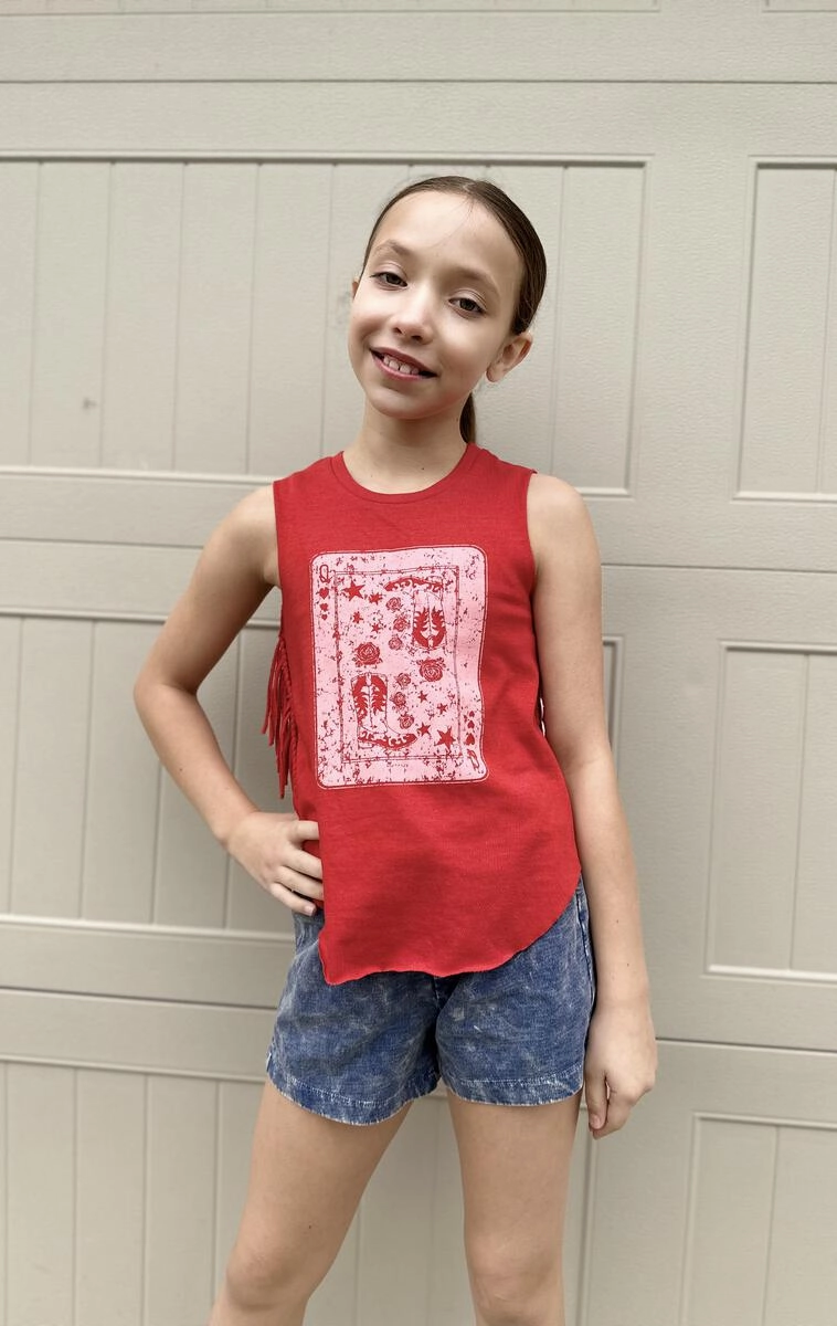 Matt Everyday Western Queen Playing Card Fringe Graphic Tank