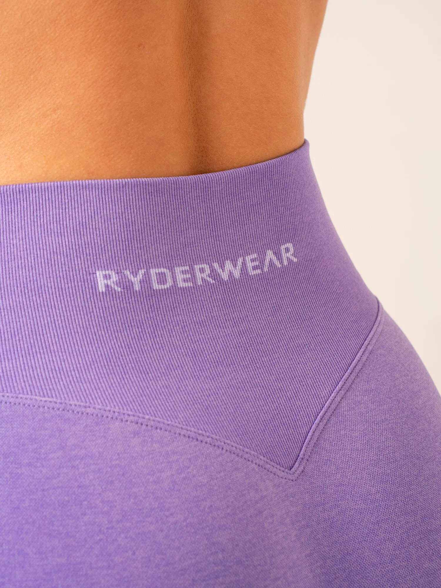 Staples Seamless Leggings - Violet Marl Non-Restrictive Fit
