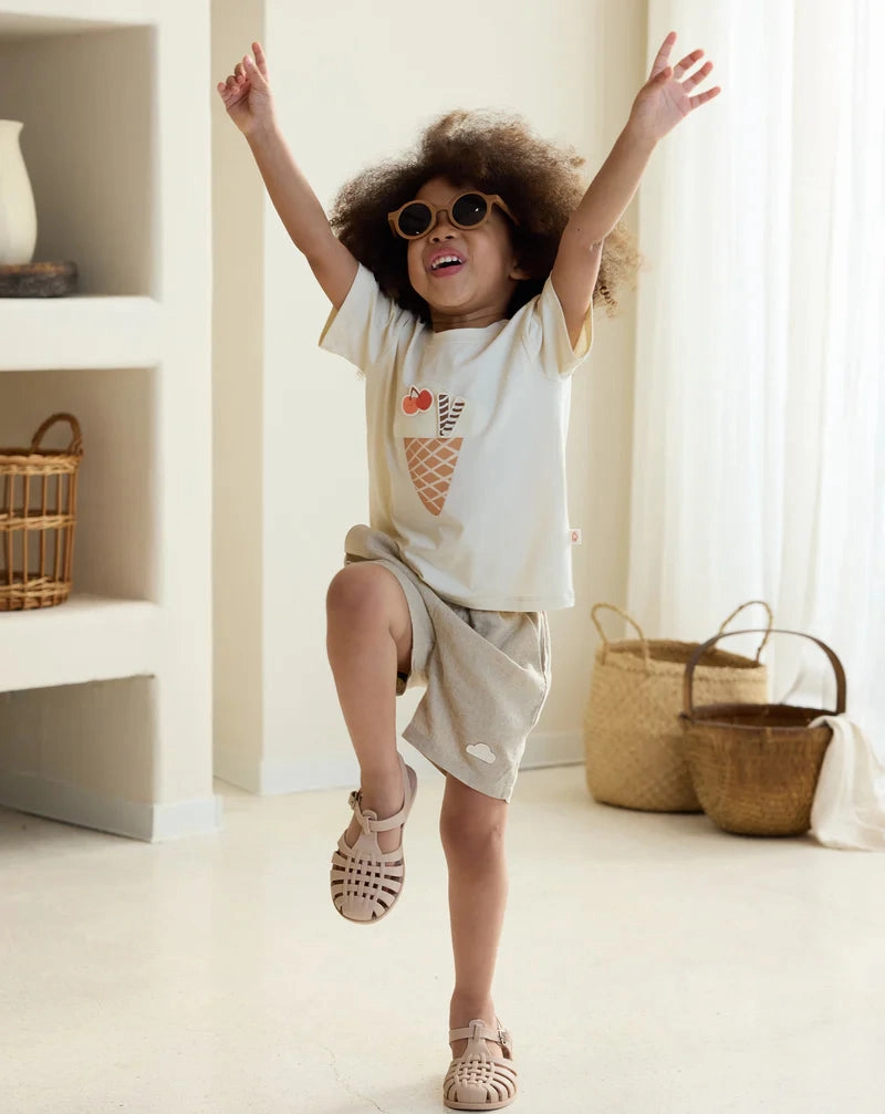 Pajamas for children Camouflage wear for kids Nest Designs - Petite Revery Kids Washed Linen Shorts - Sandy Neutral