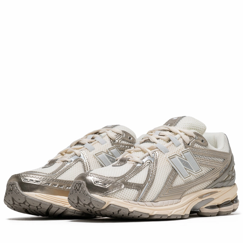New Balance 1906R - Arid Stone/Permafrost Hold Firm