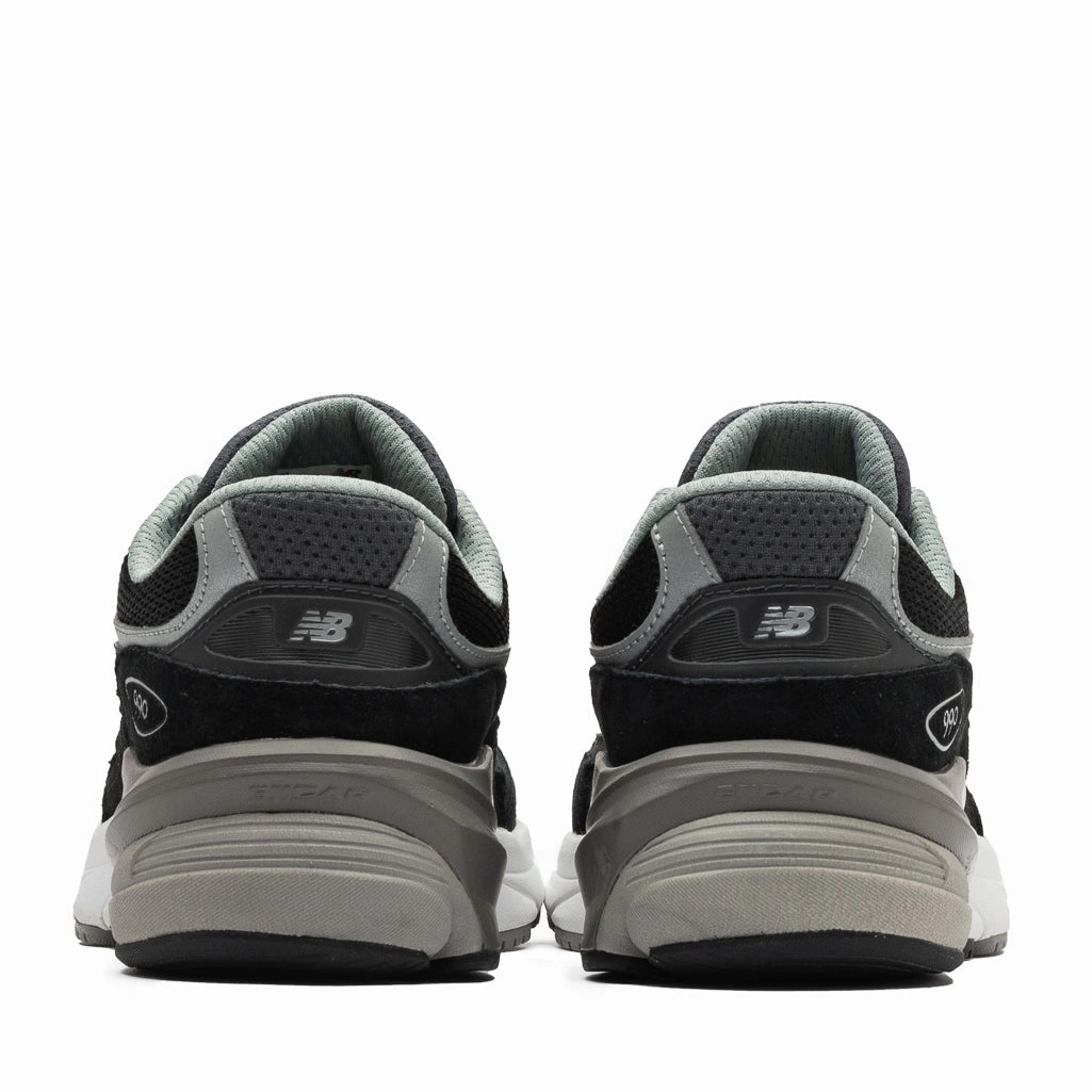 New Balance FuelCell 990v6 (GS) - Black/Silver Soft Leather Fit Board Room