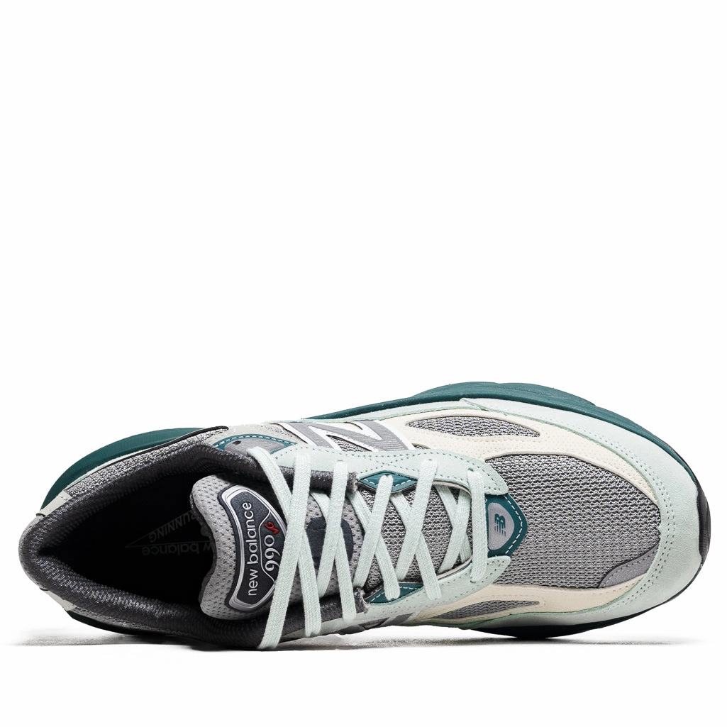 New Balance Made in USA 990v6 - Clay Ash/New Spruce All-day Slip-ons