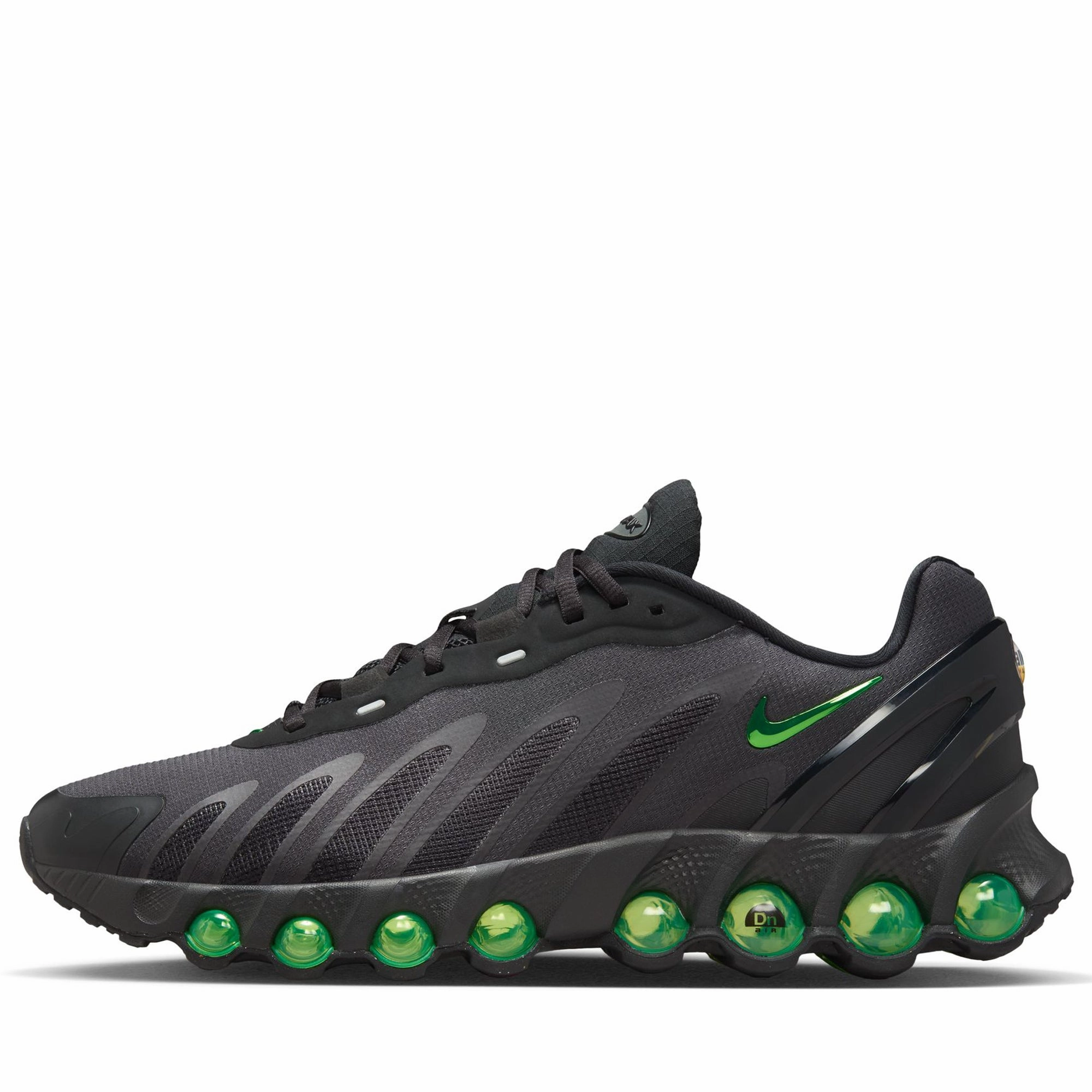 Weekend Outings Cool Steps Nike Air Max DN8 - Black/Green Strike