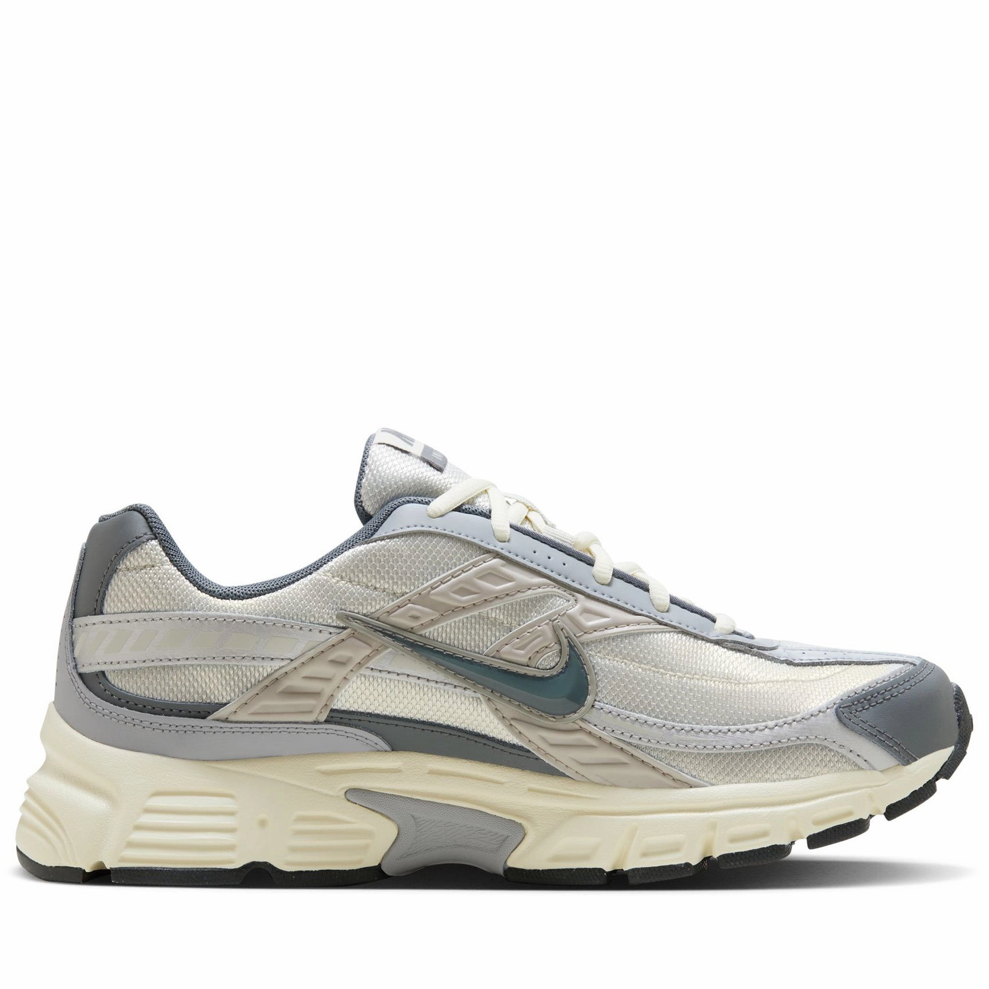 Nike Initiator - Light Bone/Smoke Grey Book Spot