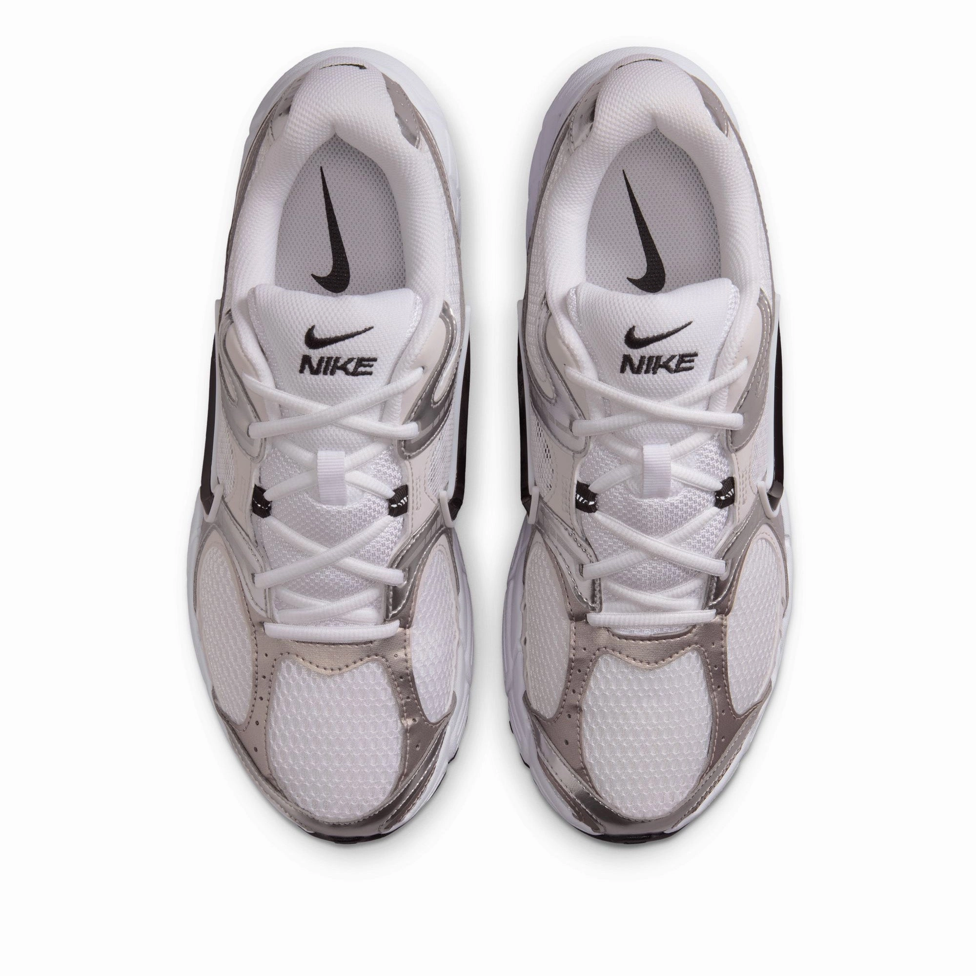 Park Stroll German Engineering Nike V5 RNR - White/Black