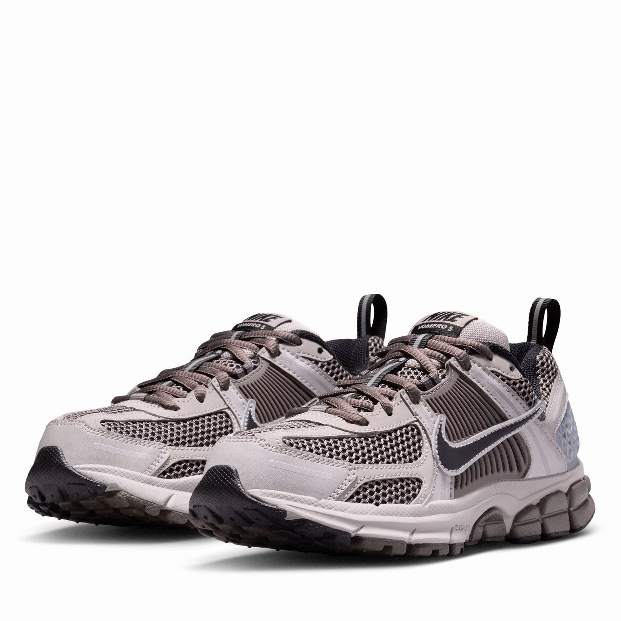 Nike Vomero 5 (GS) - College Grey/Black Step Smooth Soft Leather Walking Shoes