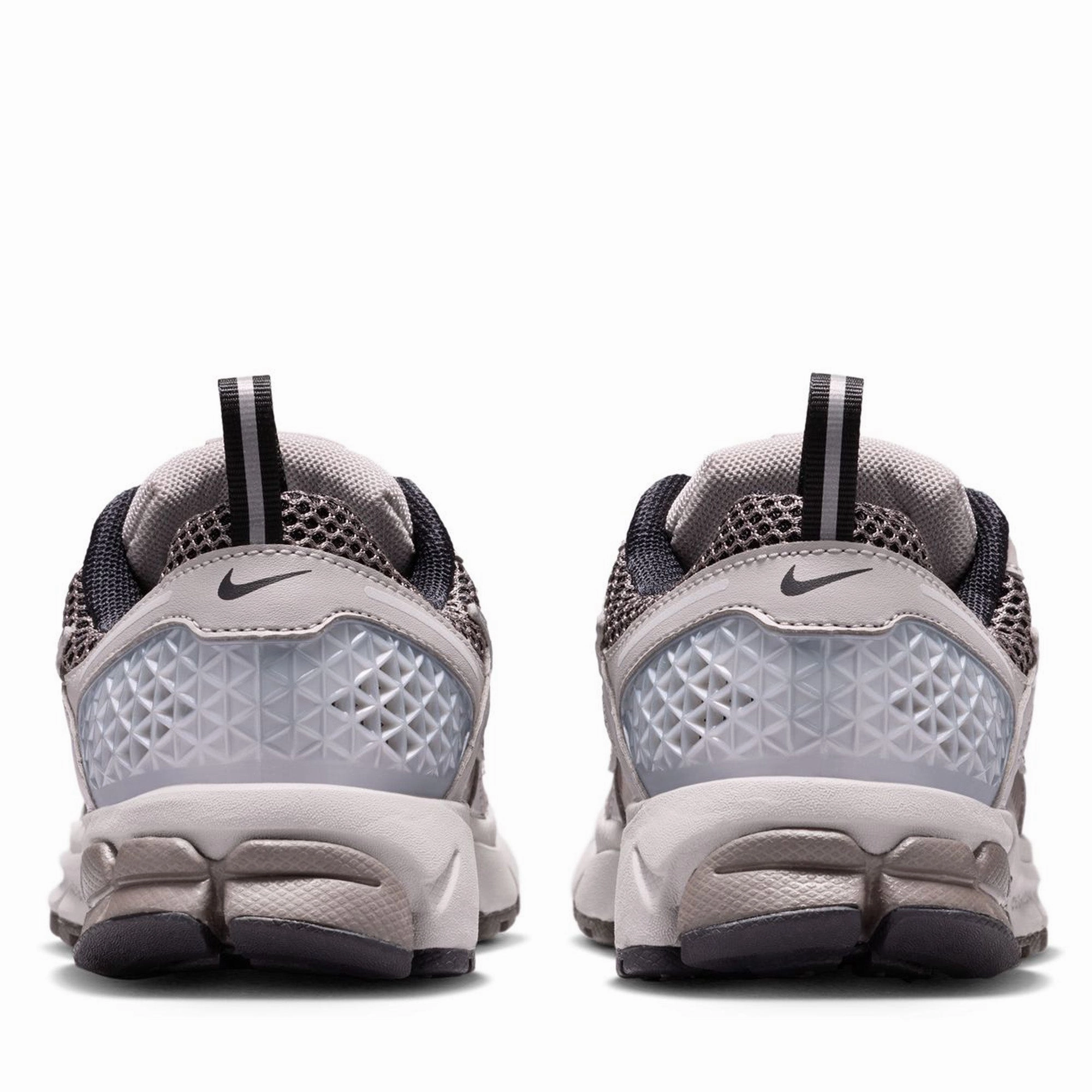 Grip Strong Nike Vomero 5 (GS) - College Grey/Black