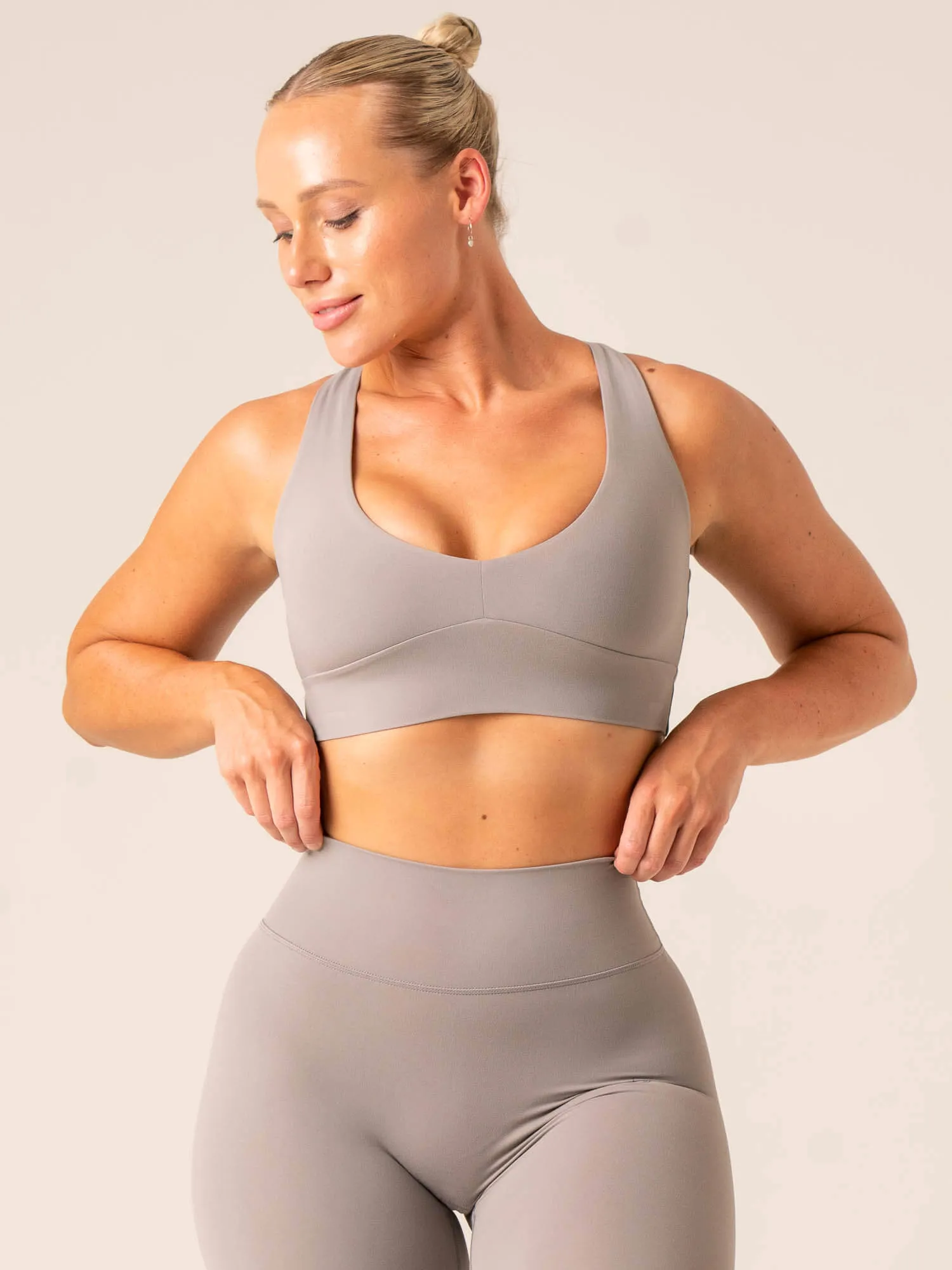 Outdoor Sports NKD Embody Sports Bra - Steel Grey