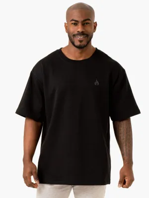 Wrinklefree No Cling Throwback Oversized Fleece T-Shirt - Black