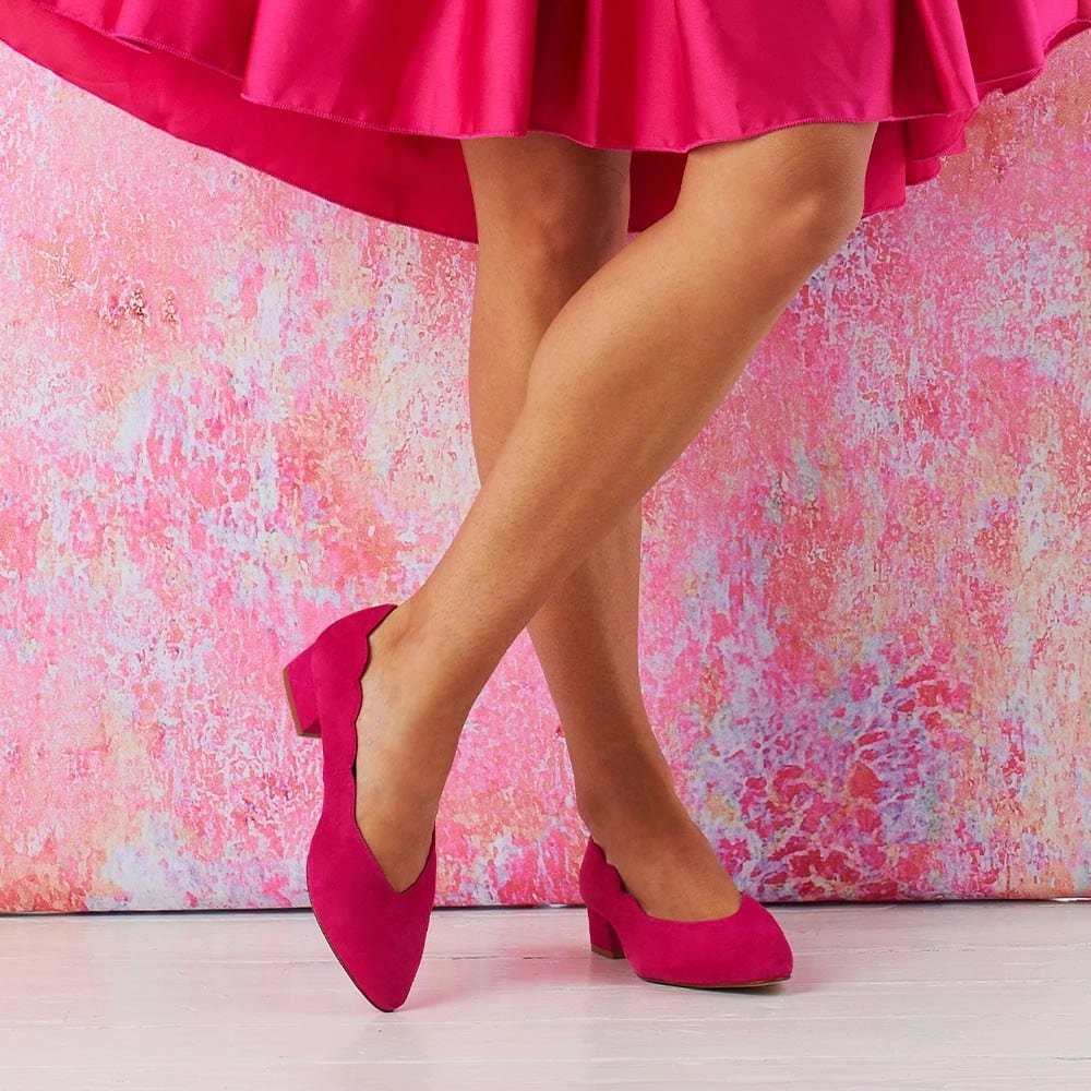 Nova: Fuchsia Suede Shell Tone Versatile Walk