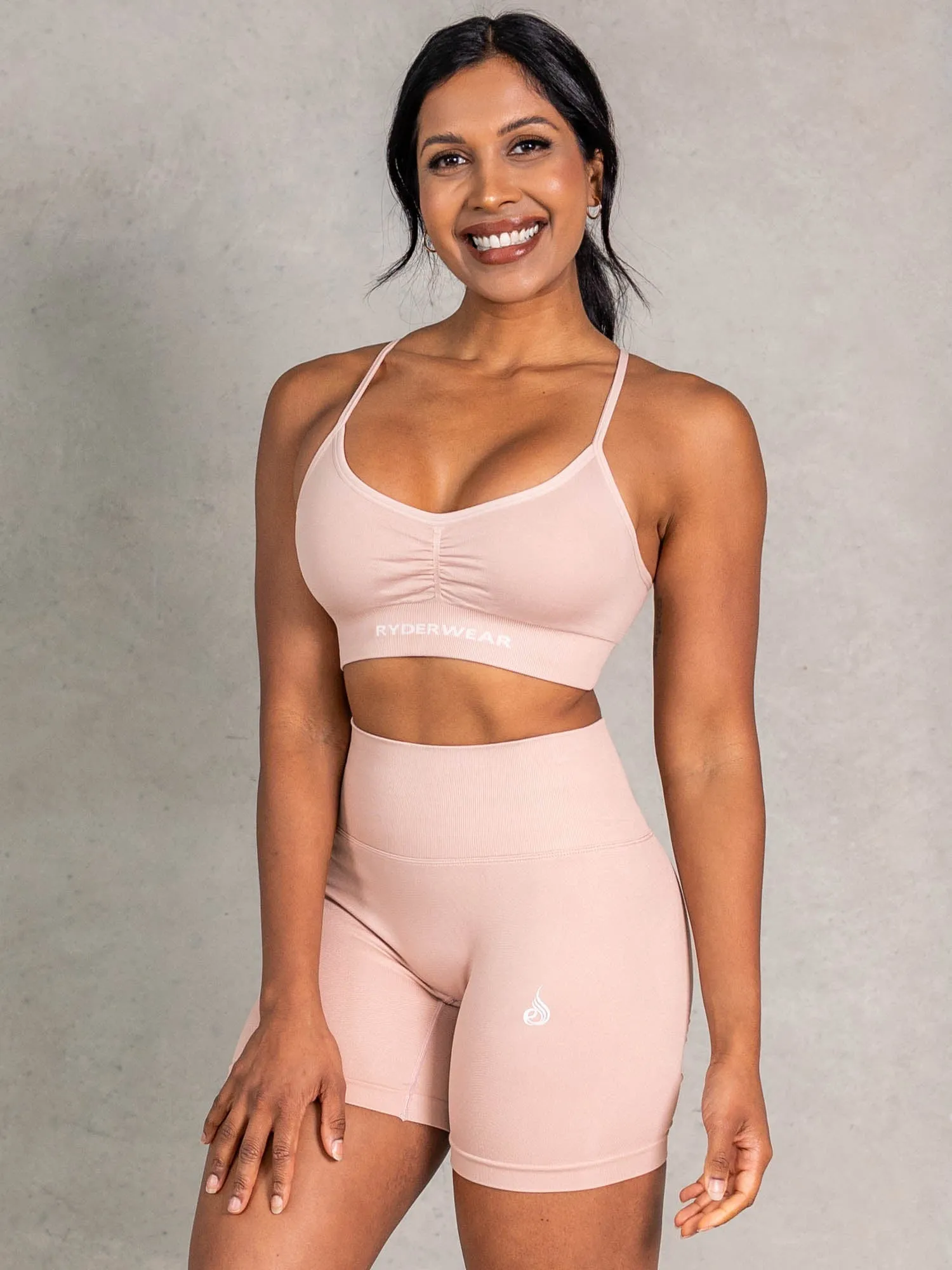 NRG Seamless Sports Bra - Biscotti Light material