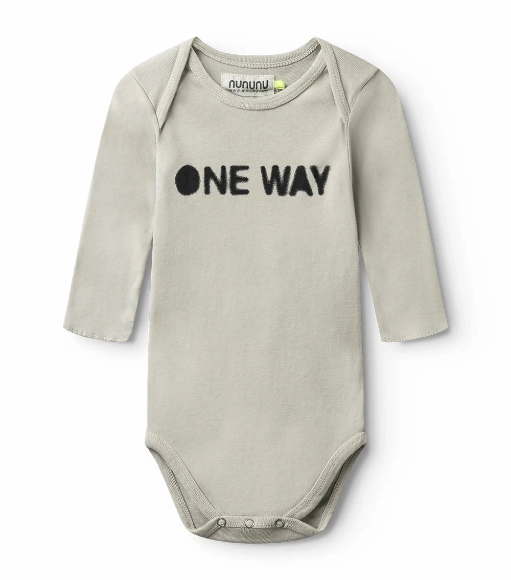 Little boy Nununu Baby ONE WAY Onesie - Smokey Grey