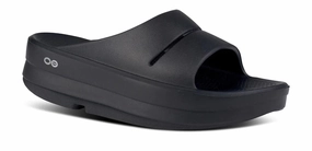 OOFOS Women's OOmega OOahh Sandal - Black Comfortable Midsole group run