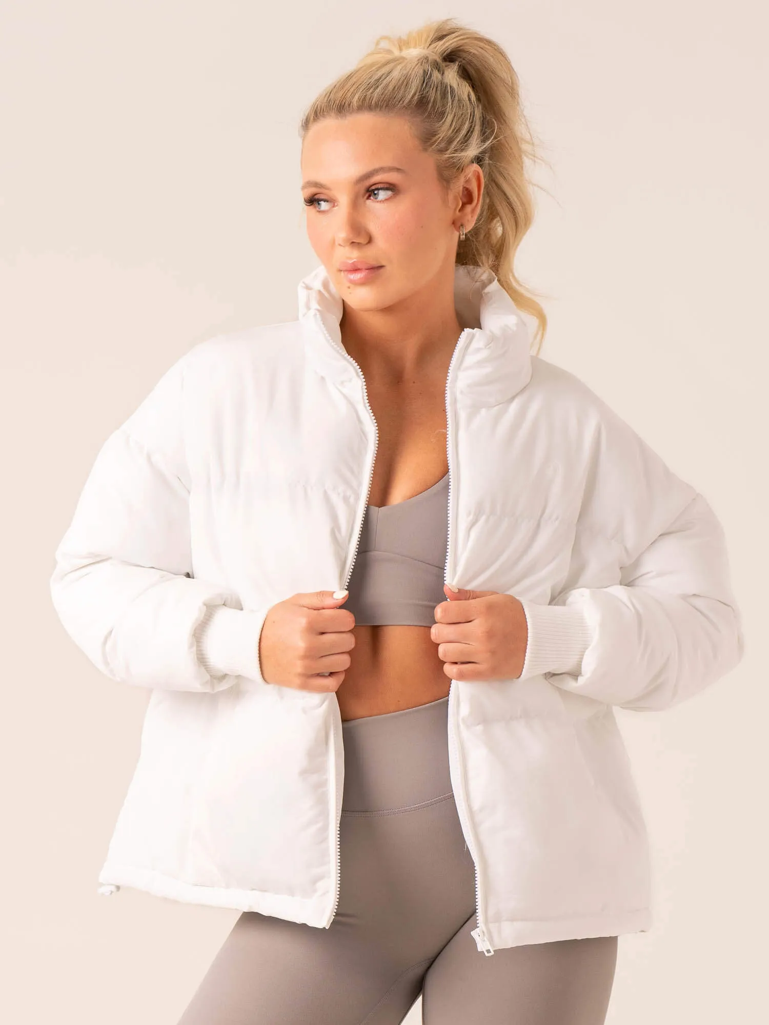 Vanity snap closure Pace Puffer Jacket - White