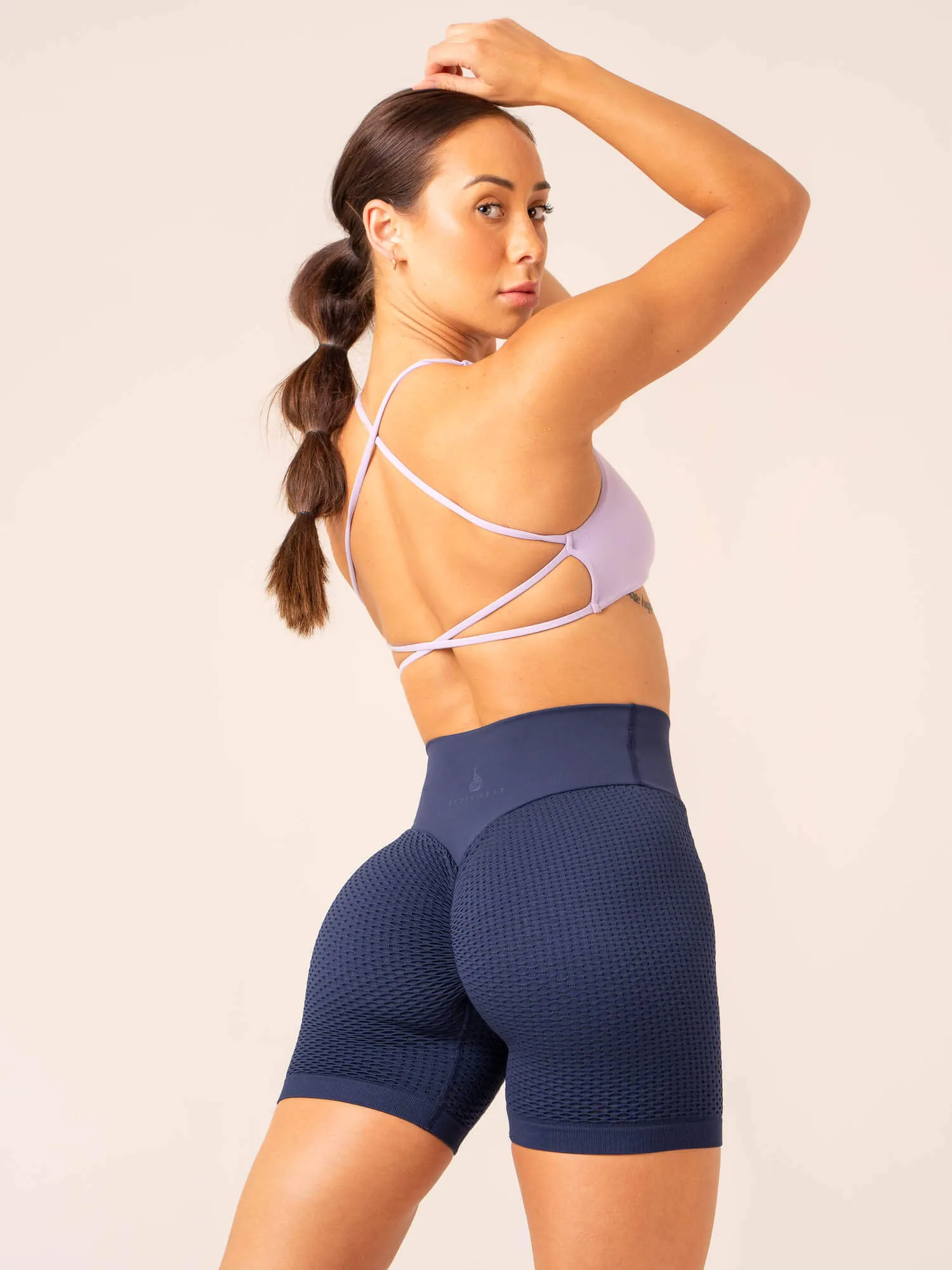 Honeycomb Scrunch Seamless Shorts - Navy Outdoor Life