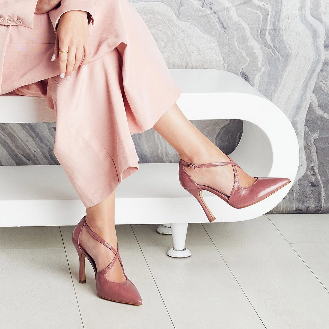 Comfy Bridal Heels Poet: Rose Patent Leather