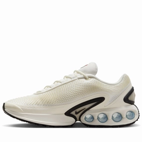 Timeless Investment Step Swift Nike Air Max Dn - Sail/Black