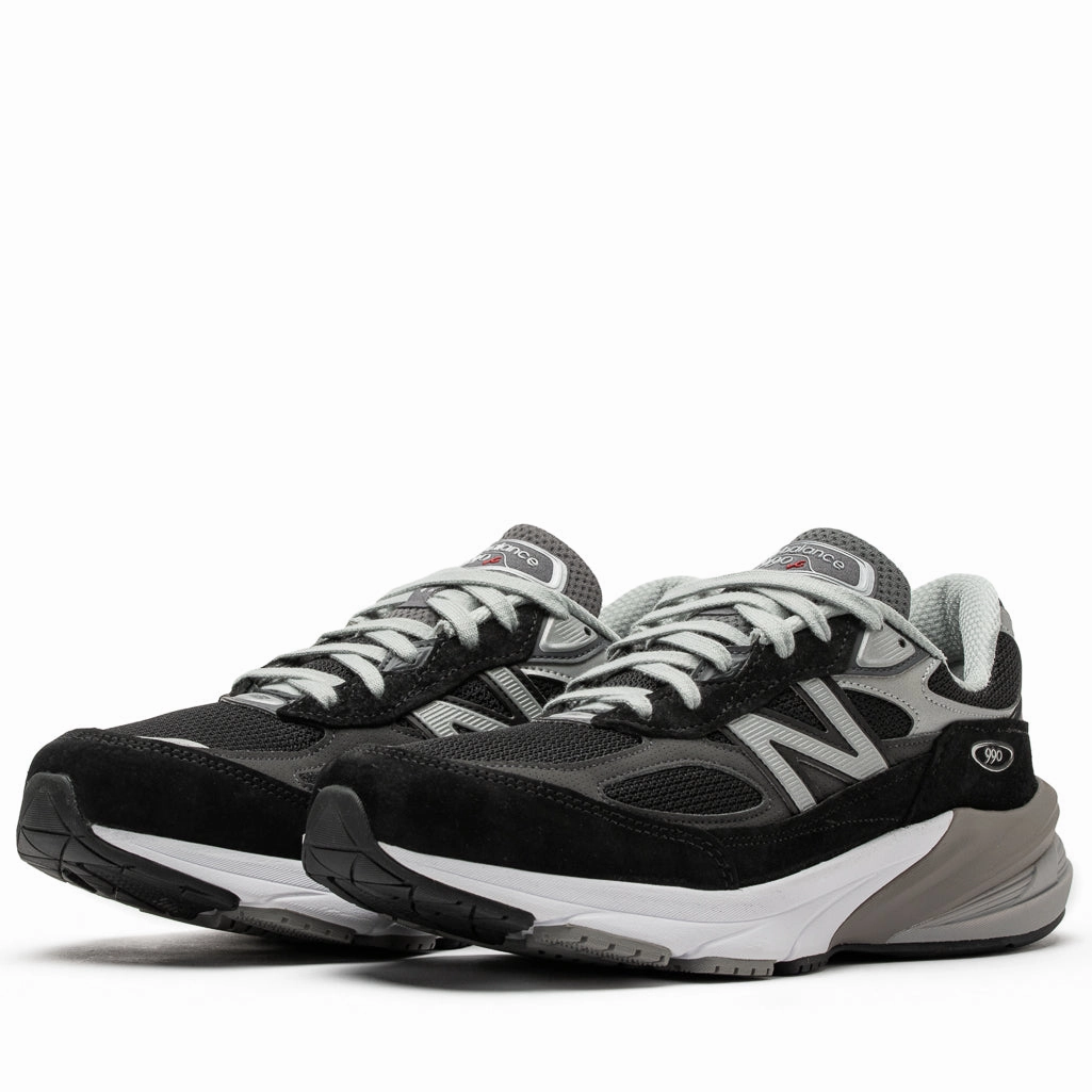 Cozy Town New Balance Made in USA 990v6 - Black