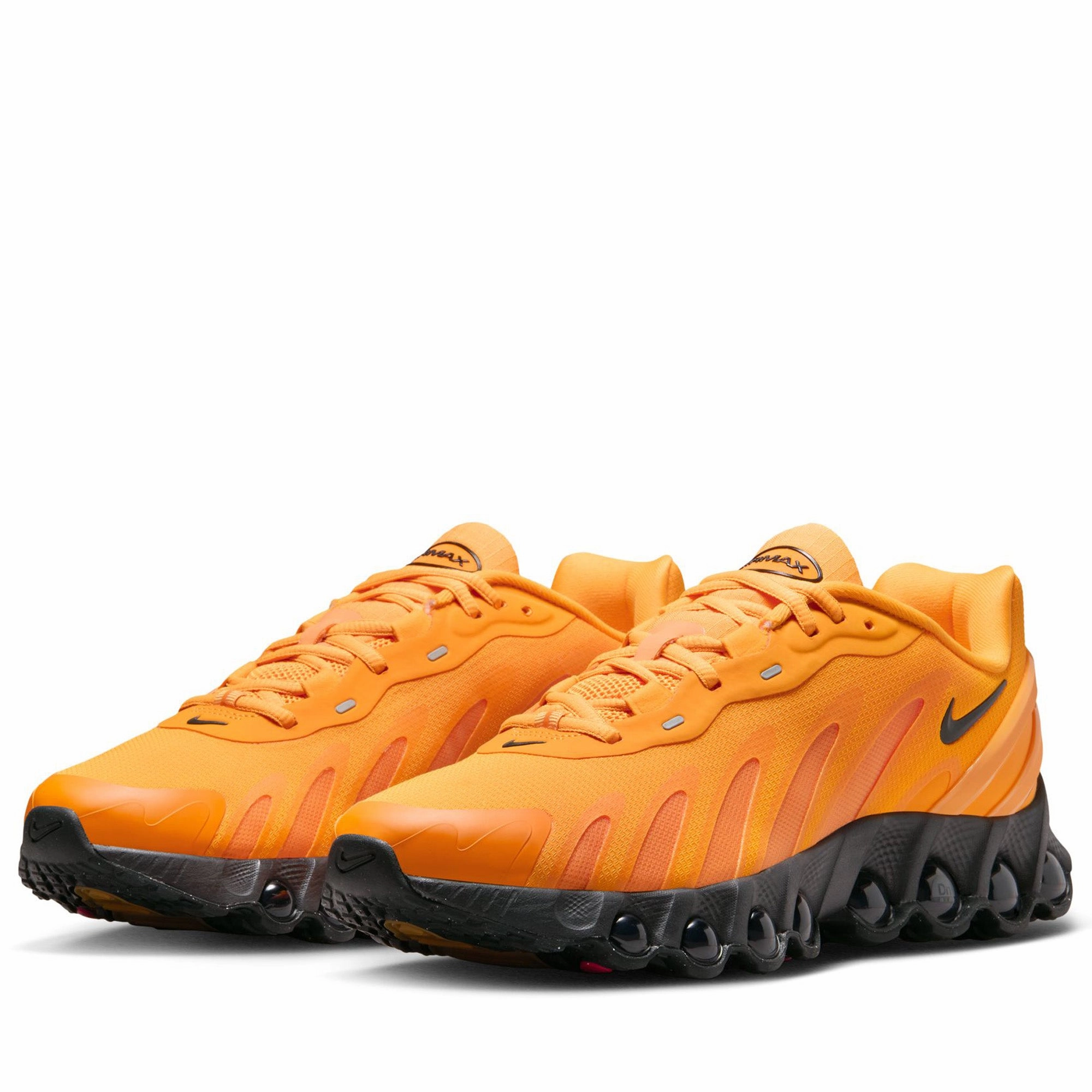 Step Firmly Durable Sole Nike Air Max DN8 - Sundial/Dark Smoke Grey