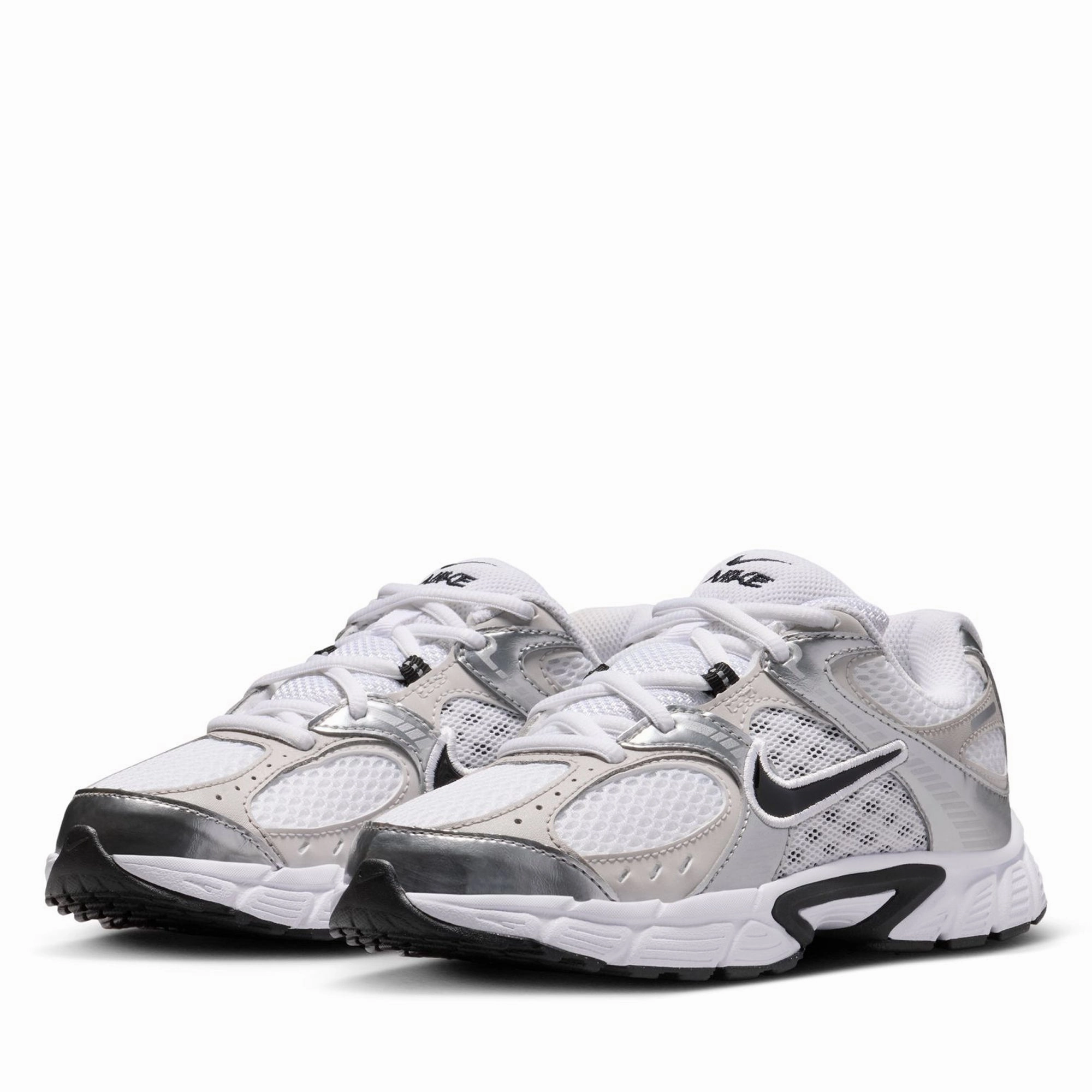 Travel Friendly Nike V5 RNR (GS) - White/Vast Grey