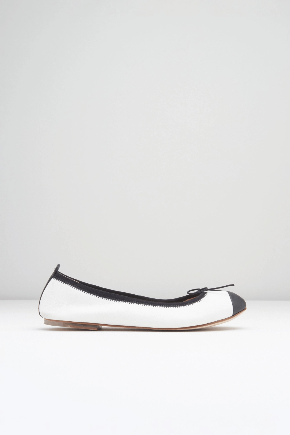 Outdoor Steps Ladies Rigel Ballet Pumps