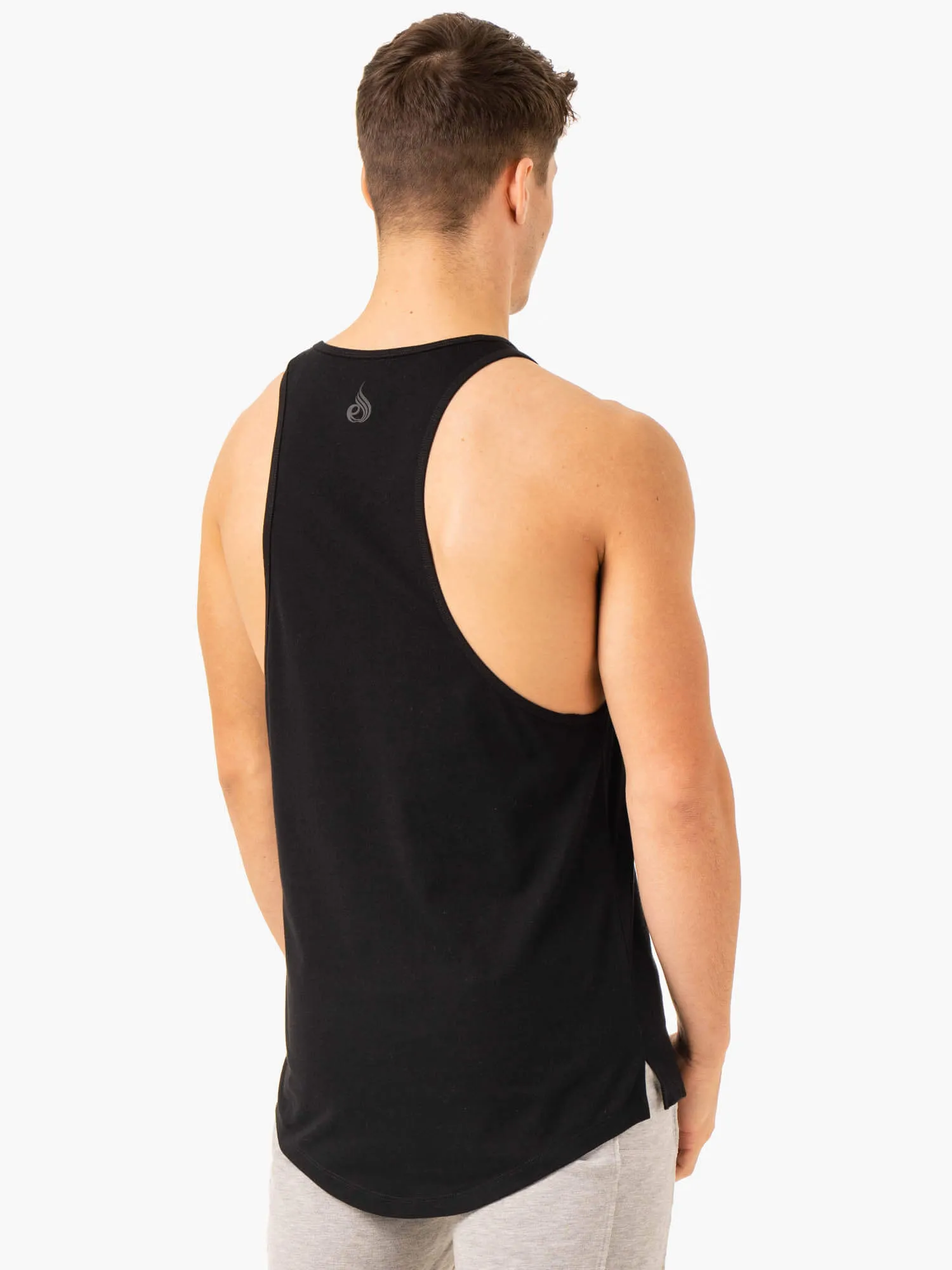 Pursuit Baller Tank - Black Quick Evaporate Fabric standard size