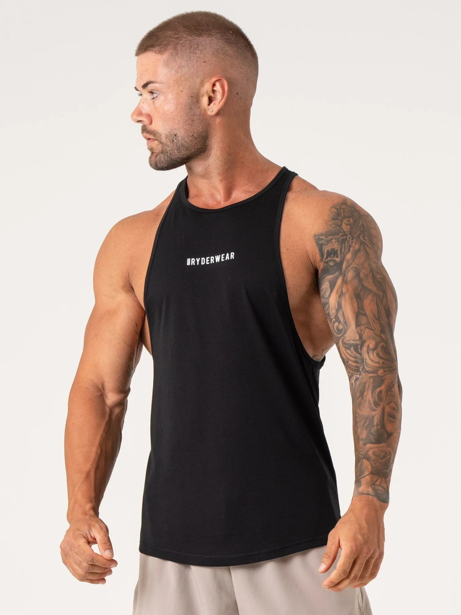Pursuit Tank - Black international users