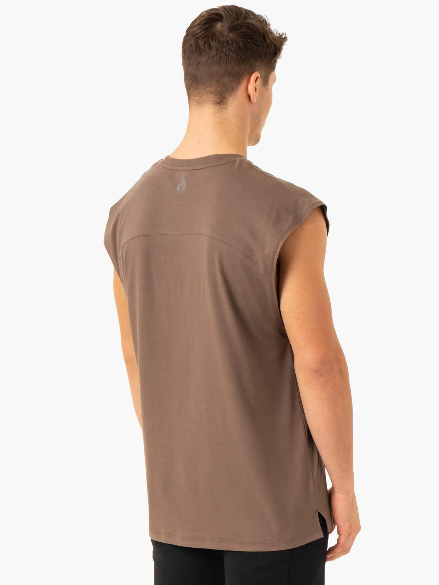 Travel Essential Wicking Technology Pursuit Wide Cut Tank - Taupe