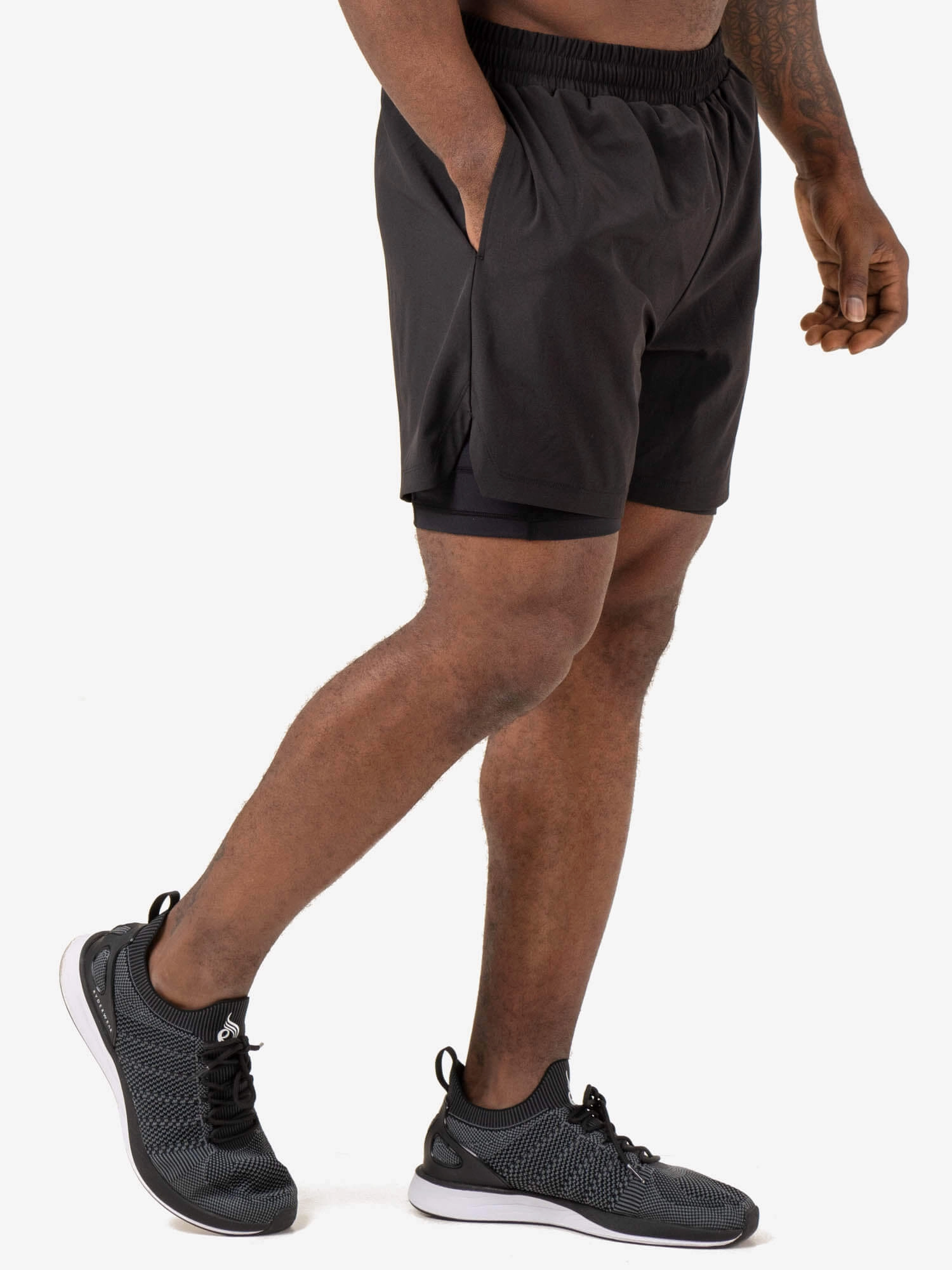 Ergonomic Contour Shape Pursuit 2 In 1 Training Shorts - Black