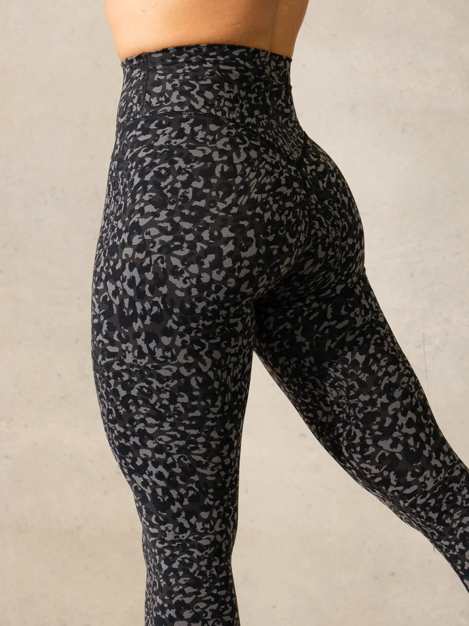 Empower High Waisted Leggings - Black Leopard wrinkle free Outdoor Running Luxury Choice