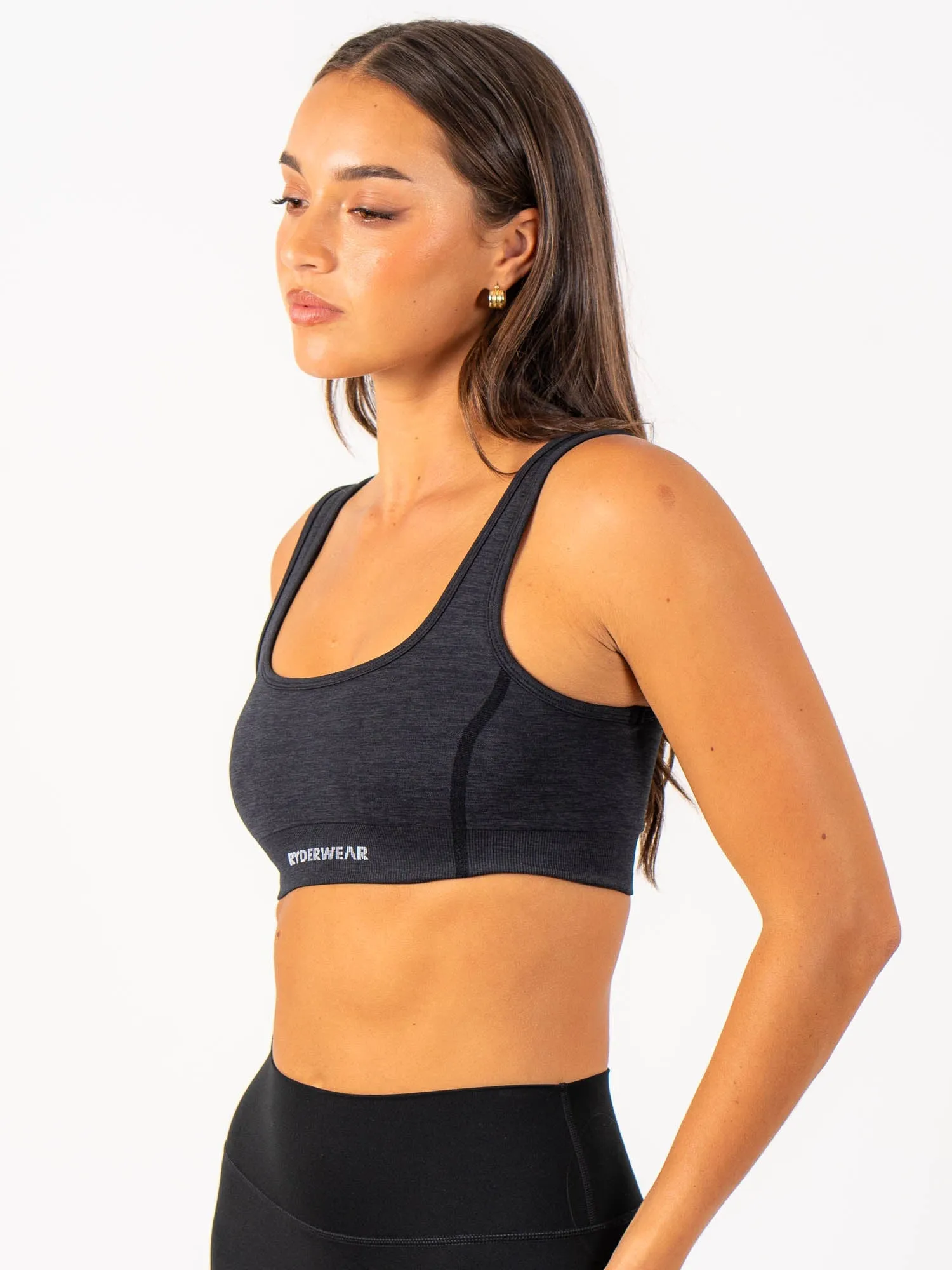 All Day Wear Comfort Open-back Enhance Seamless Sports Bra - Black