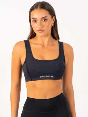 Large racerback Enhance Seamless Sports Bra - Black