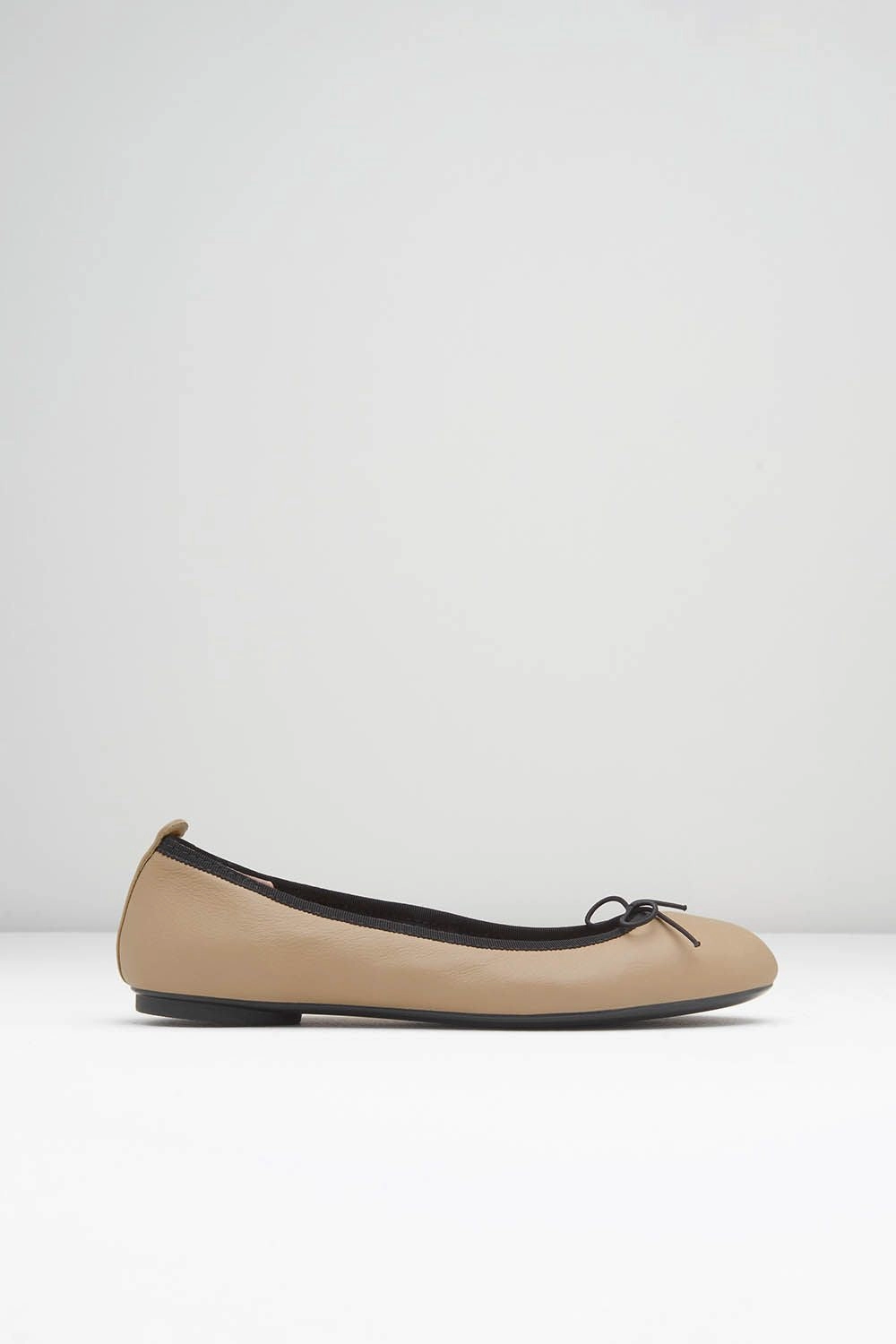 Comfort quality Ladies Nashira Ballet Pumps